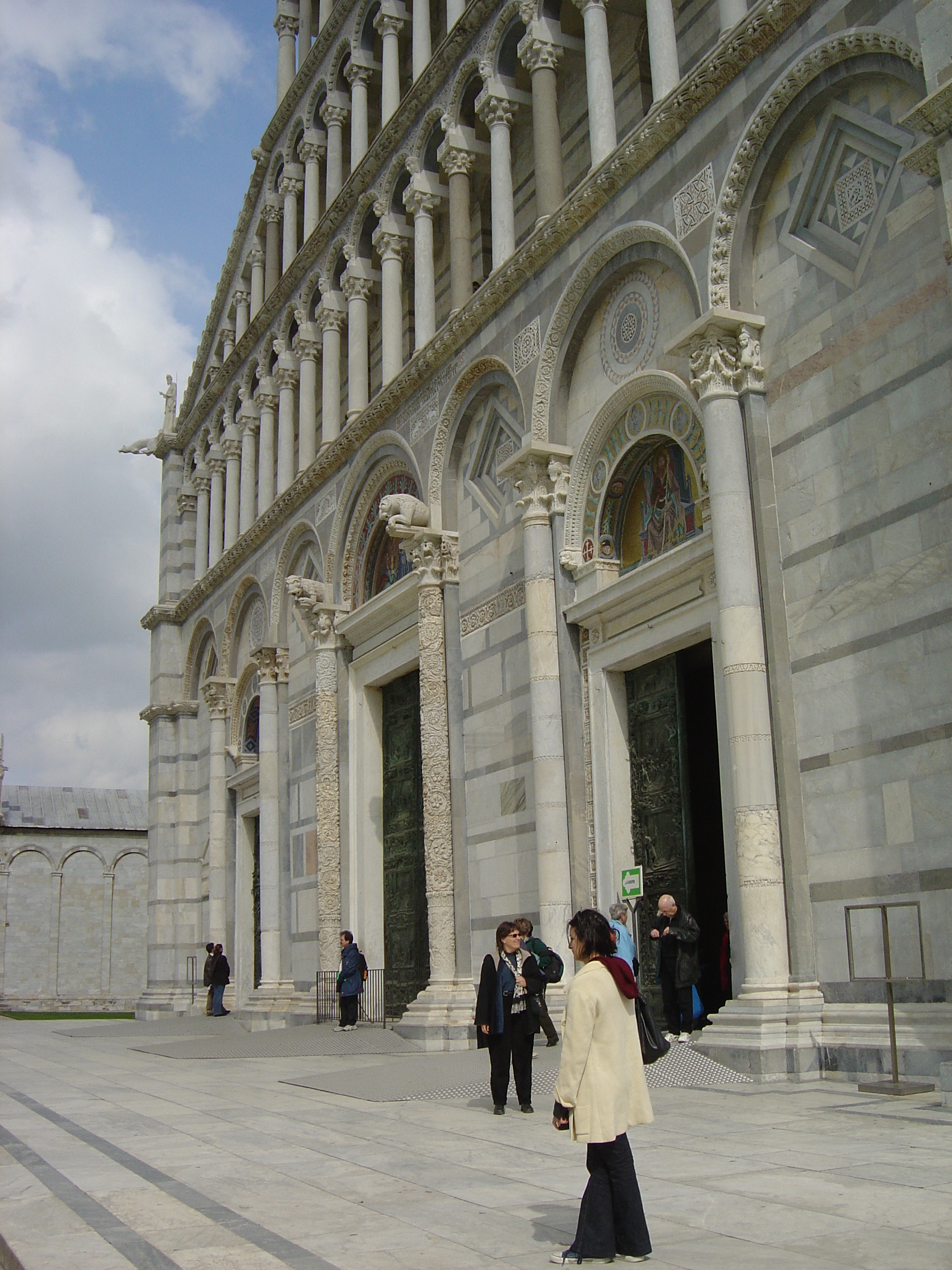 Picture Italy Pisa 2004-03 32 - Center Pisa