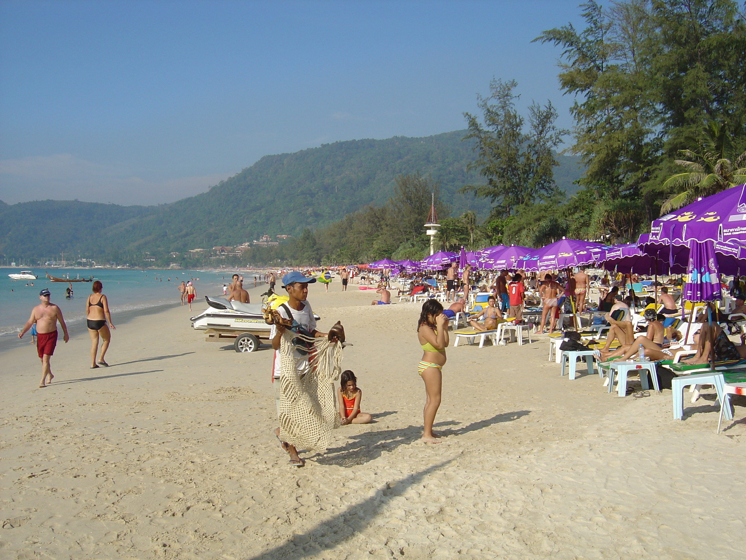 Picture Thailand Phuket Patong Beach 2005-12 52 - Center Beach