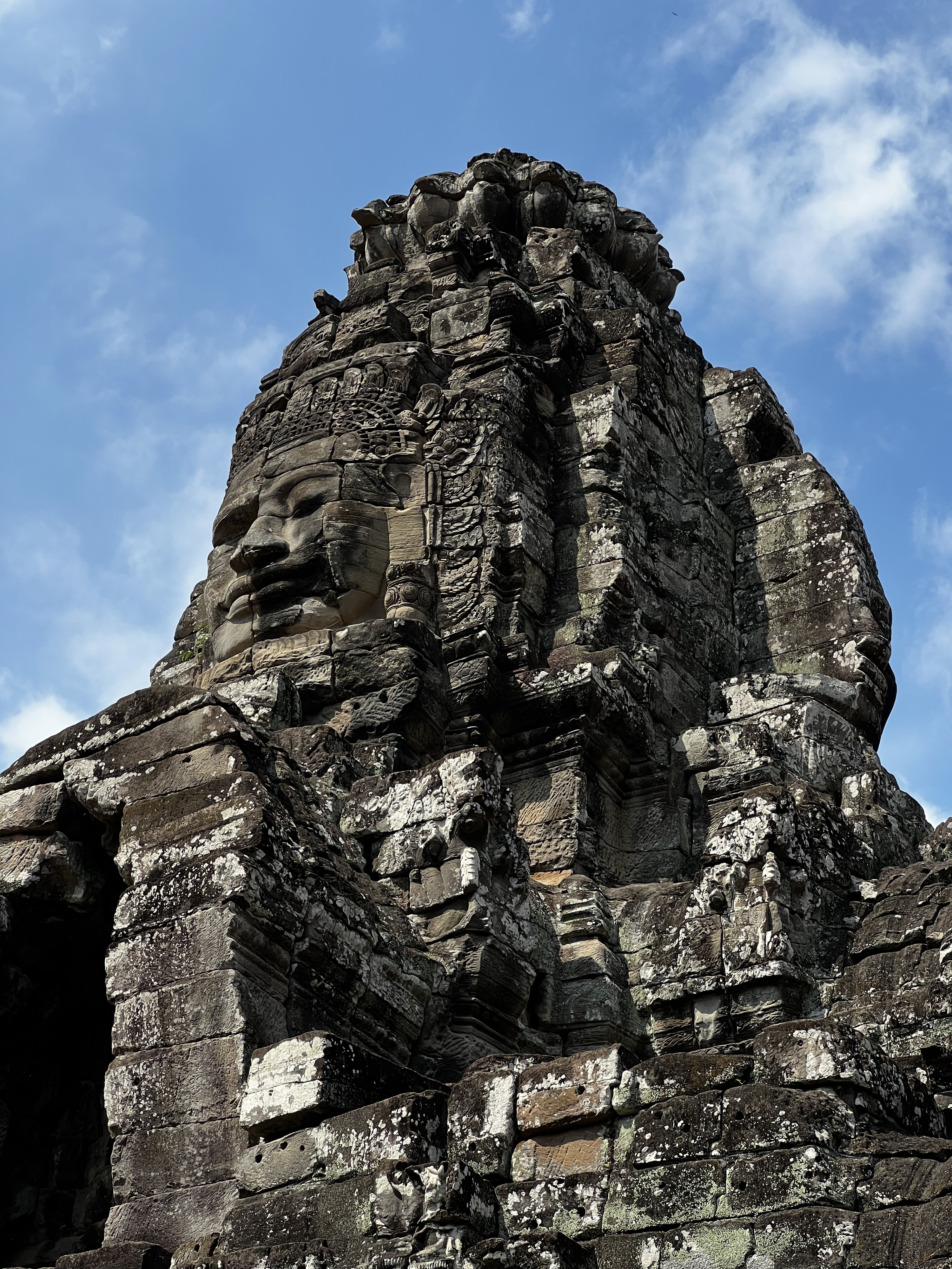 Picture Cambodia Siem Reap Bayon 2023-01 104 - Center Bayon