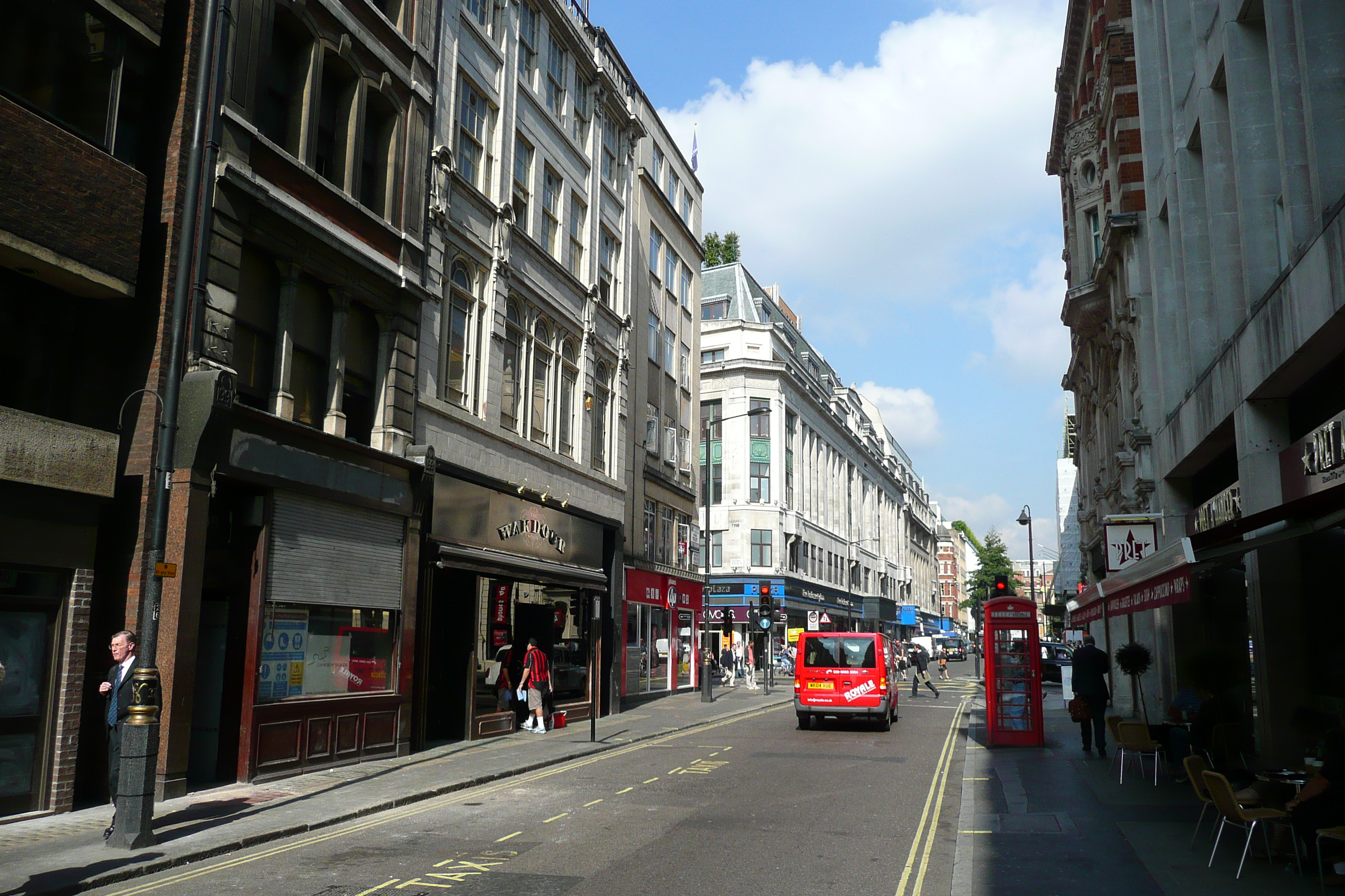 Picture United Kingdom London Wardour Street 2007-09 23 - Tour Wardour Street