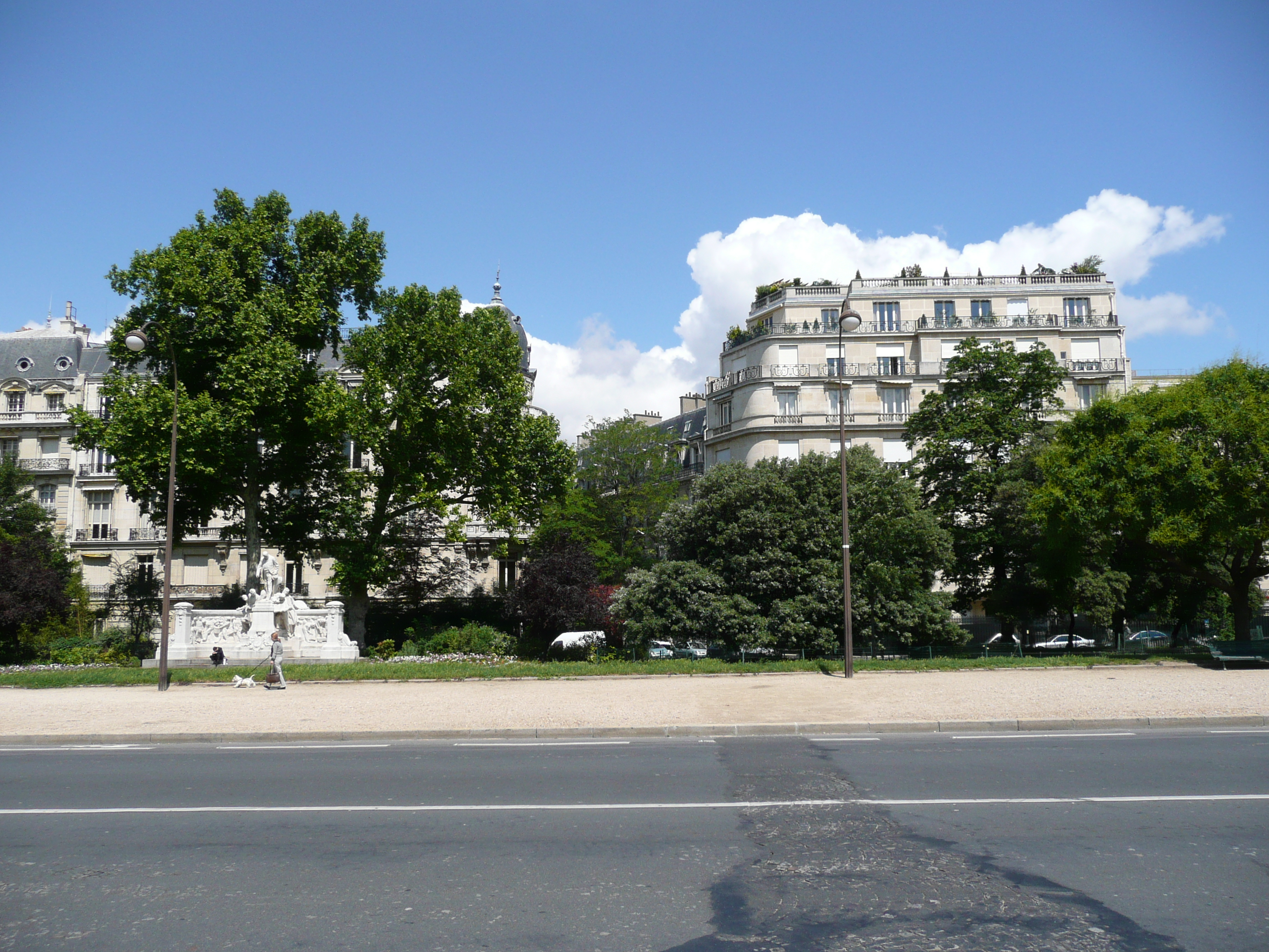 Picture France Paris Avenue Foch 2007-06 21 - Tours Avenue Foch