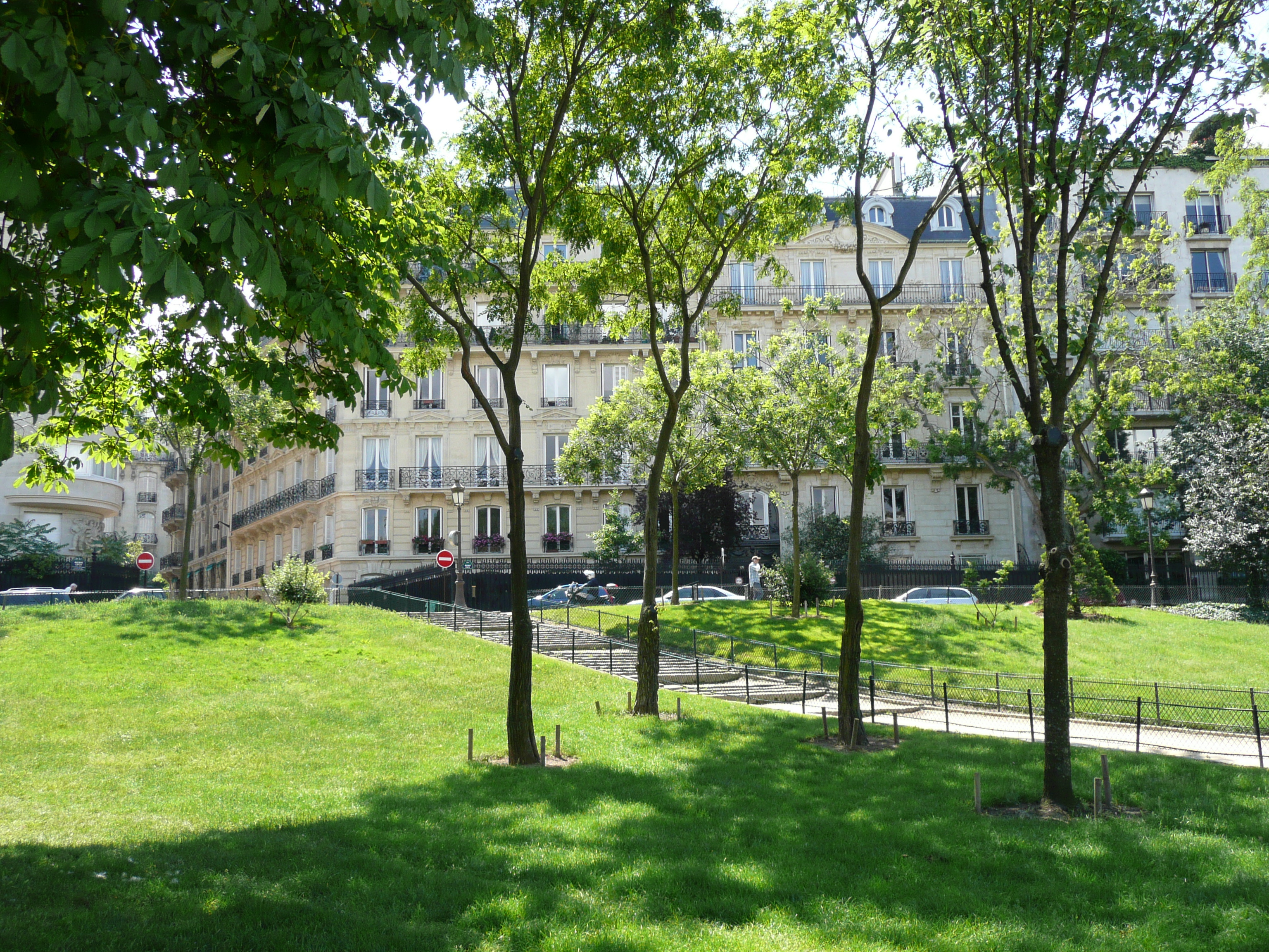 Picture France Paris Avenue Foch 2007-06 187 - Center Avenue Foch