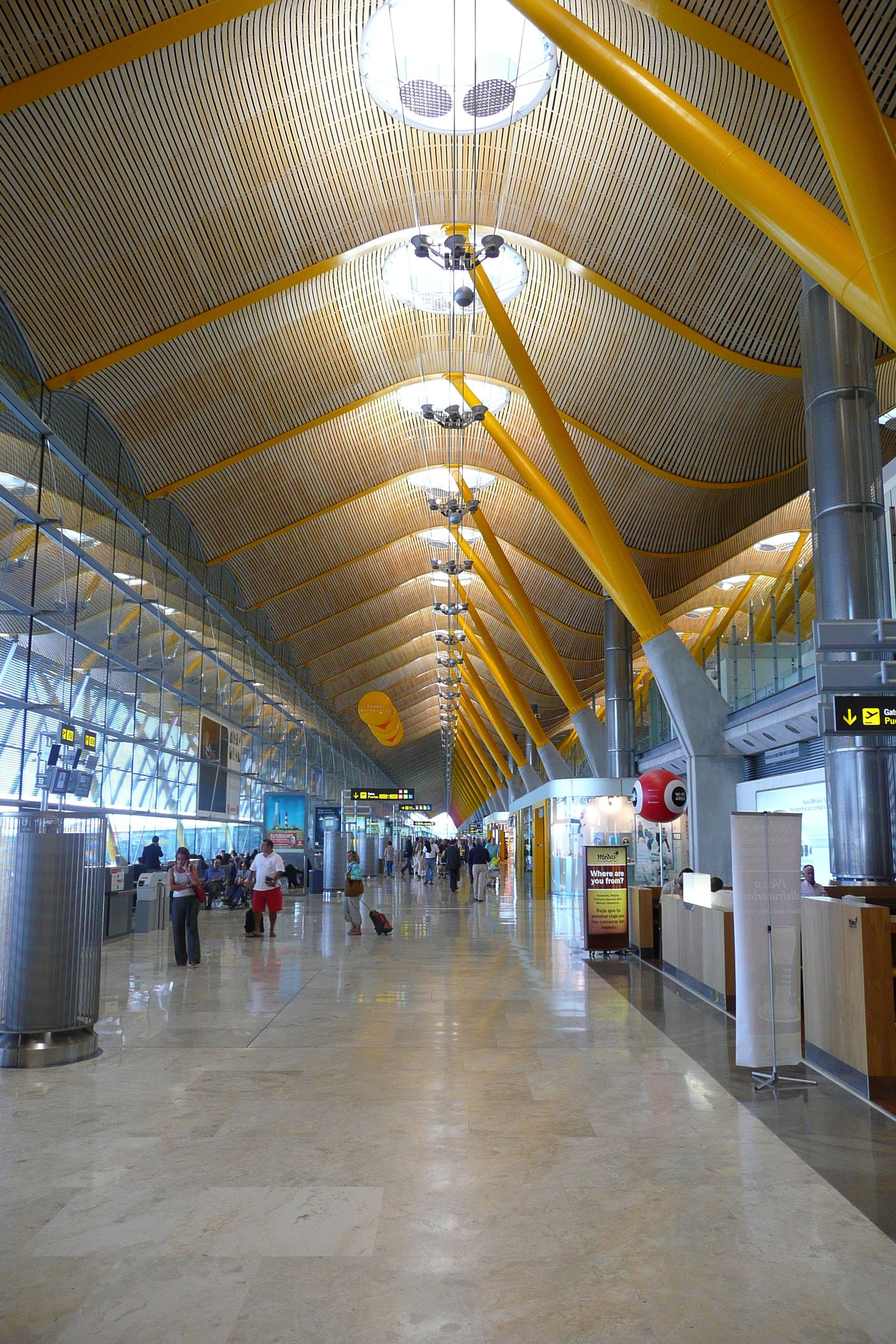 Picture Spain Madrid Barajas Airport 2007-09 52 - Center Barajas Airport