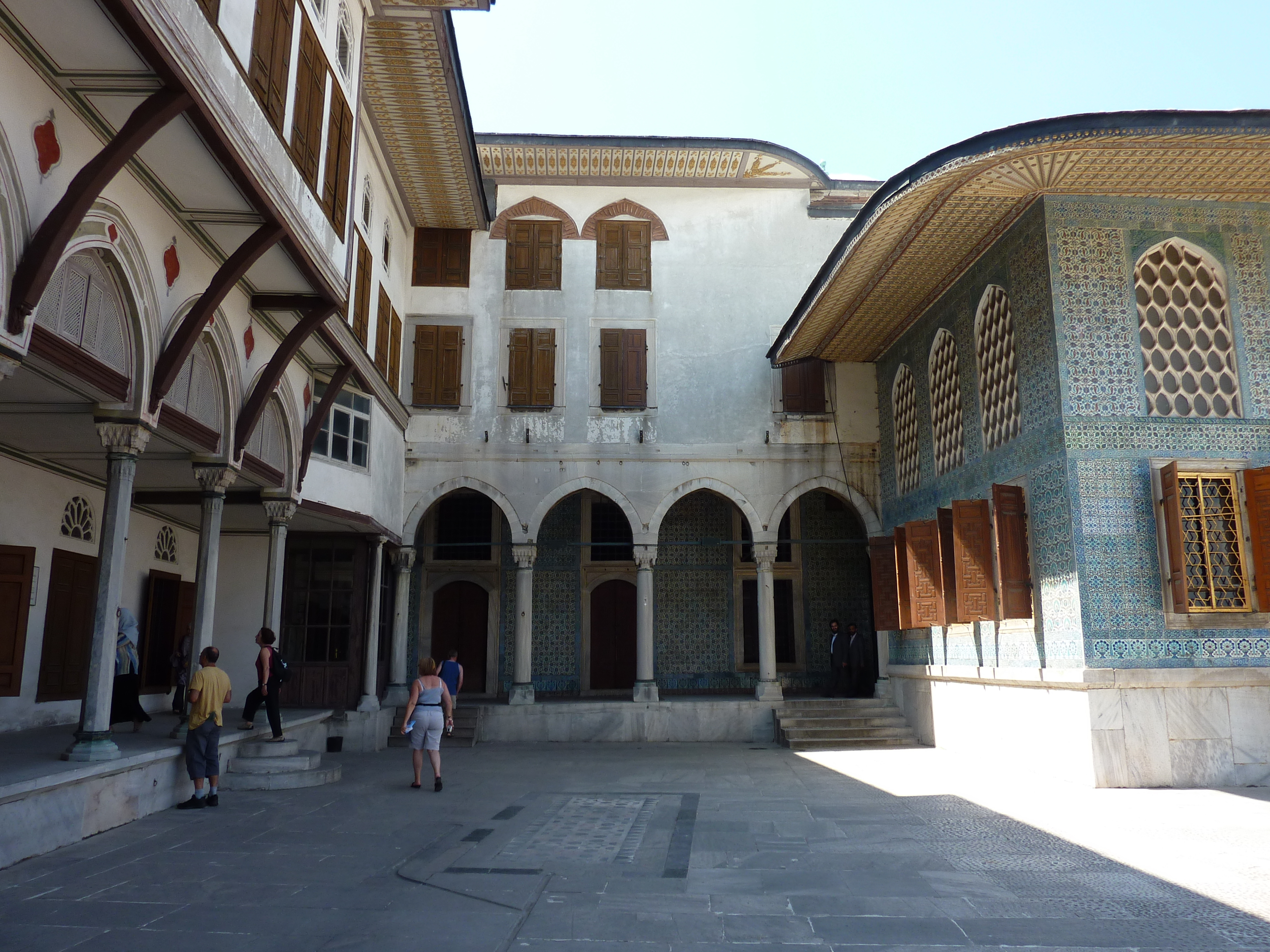 Picture Turkey Istanbul Topkapi Harem 2009-06 98 - Center Topkapi Harem