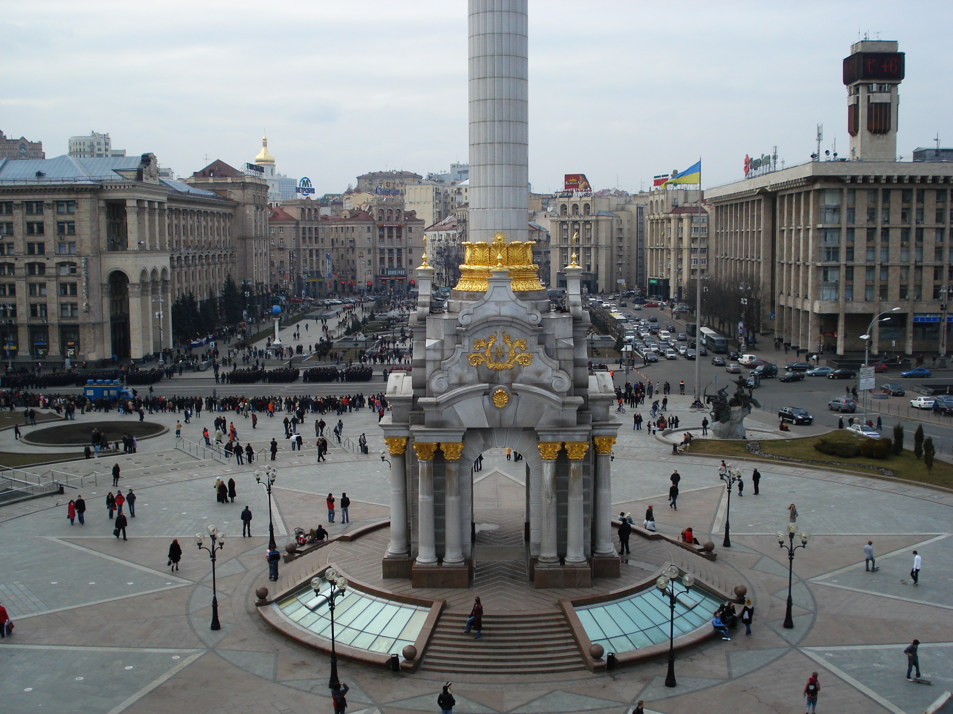 Picture Ukraine Kiev Kreschatyk Street 2007-03 61 - Tour Kreschatyk Street