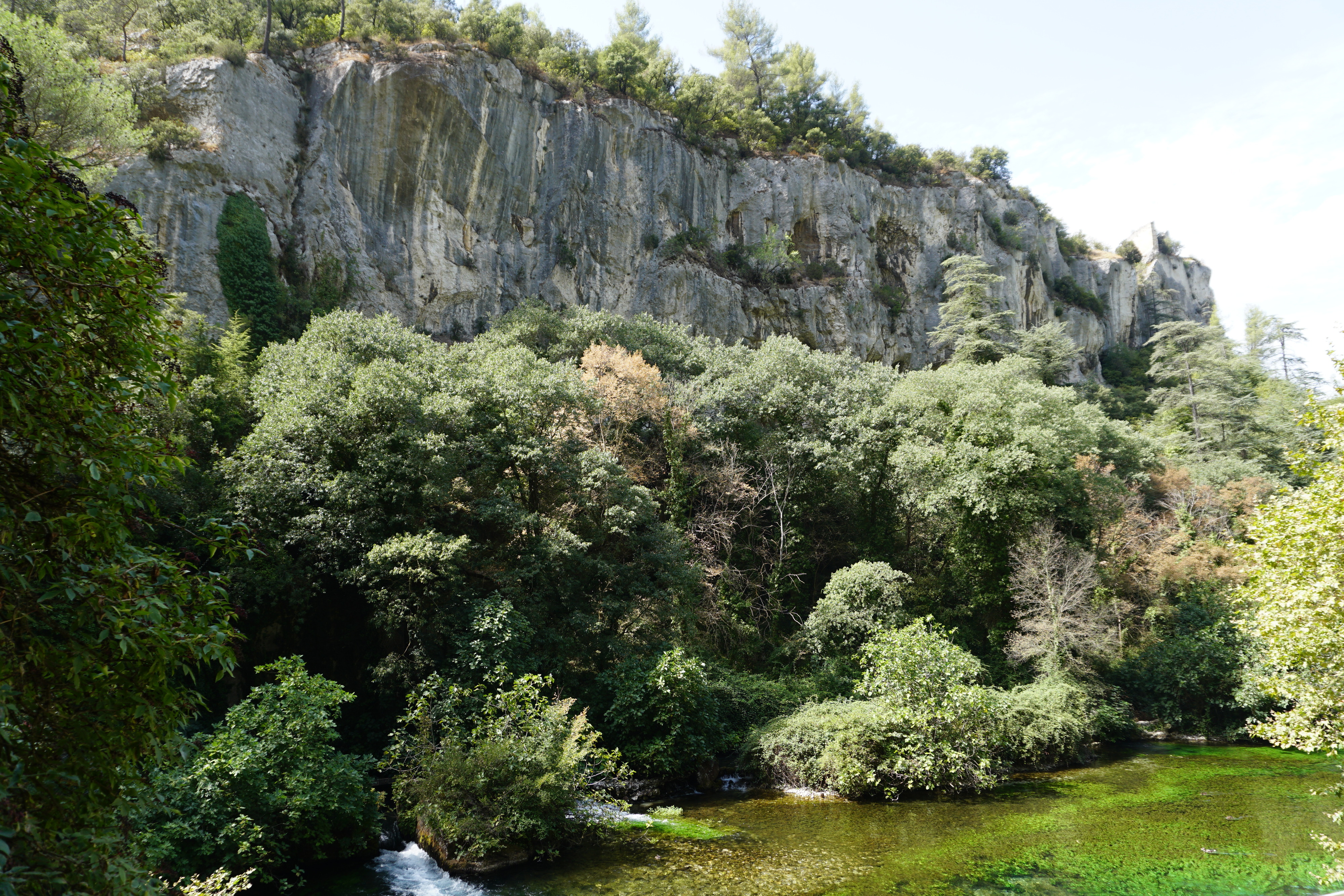 Picture France Fontaine-de-Vaucluse 2017-08 9 - Center Fontaine-de-Vaucluse