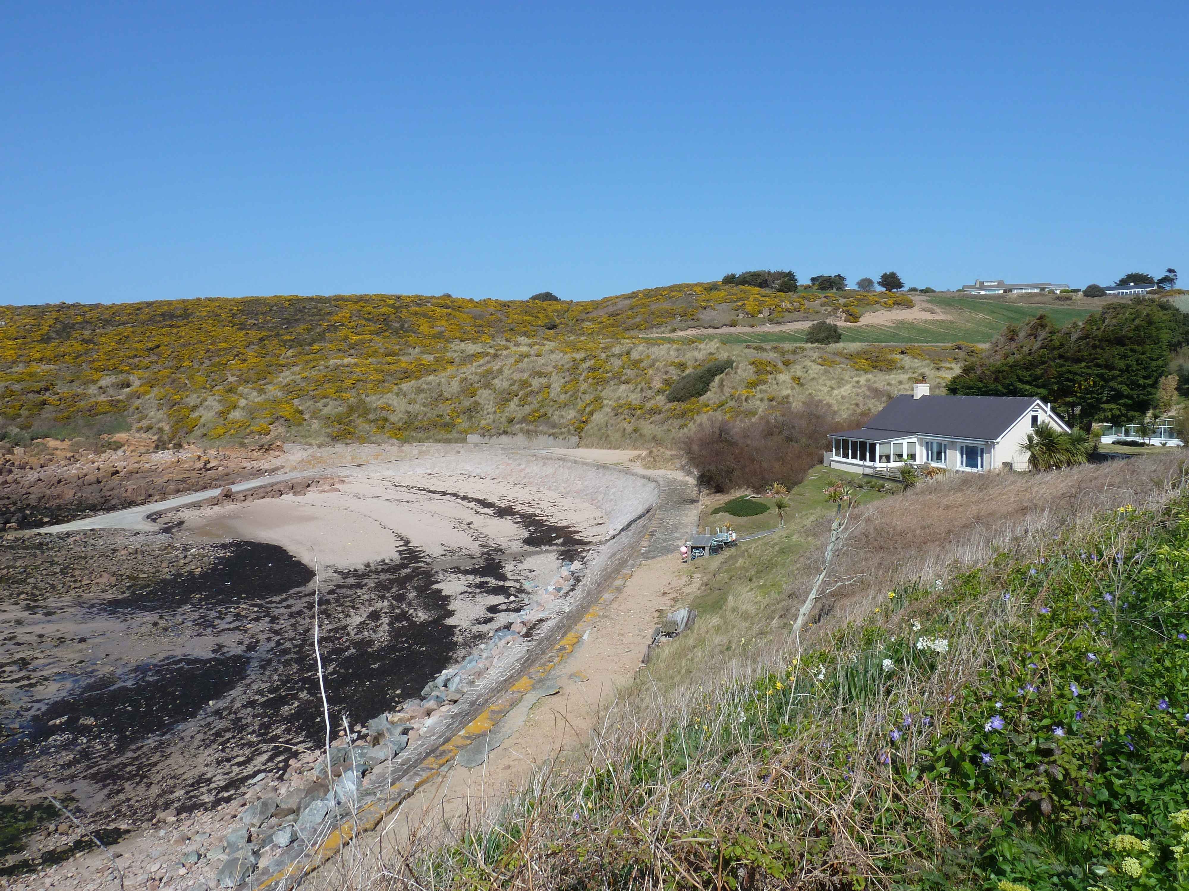 Picture Jersey Jersey St Ouen 2010-04 31 - Tours St Ouen