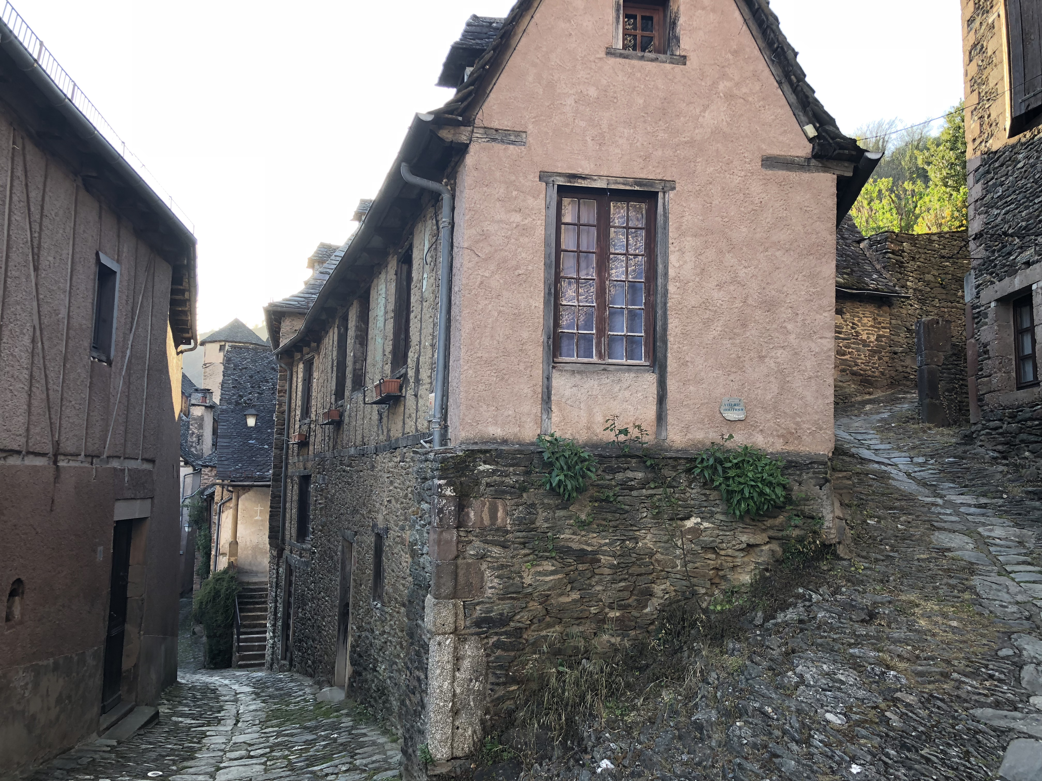 Picture France Conques 2018-04 50 - Tours Conques