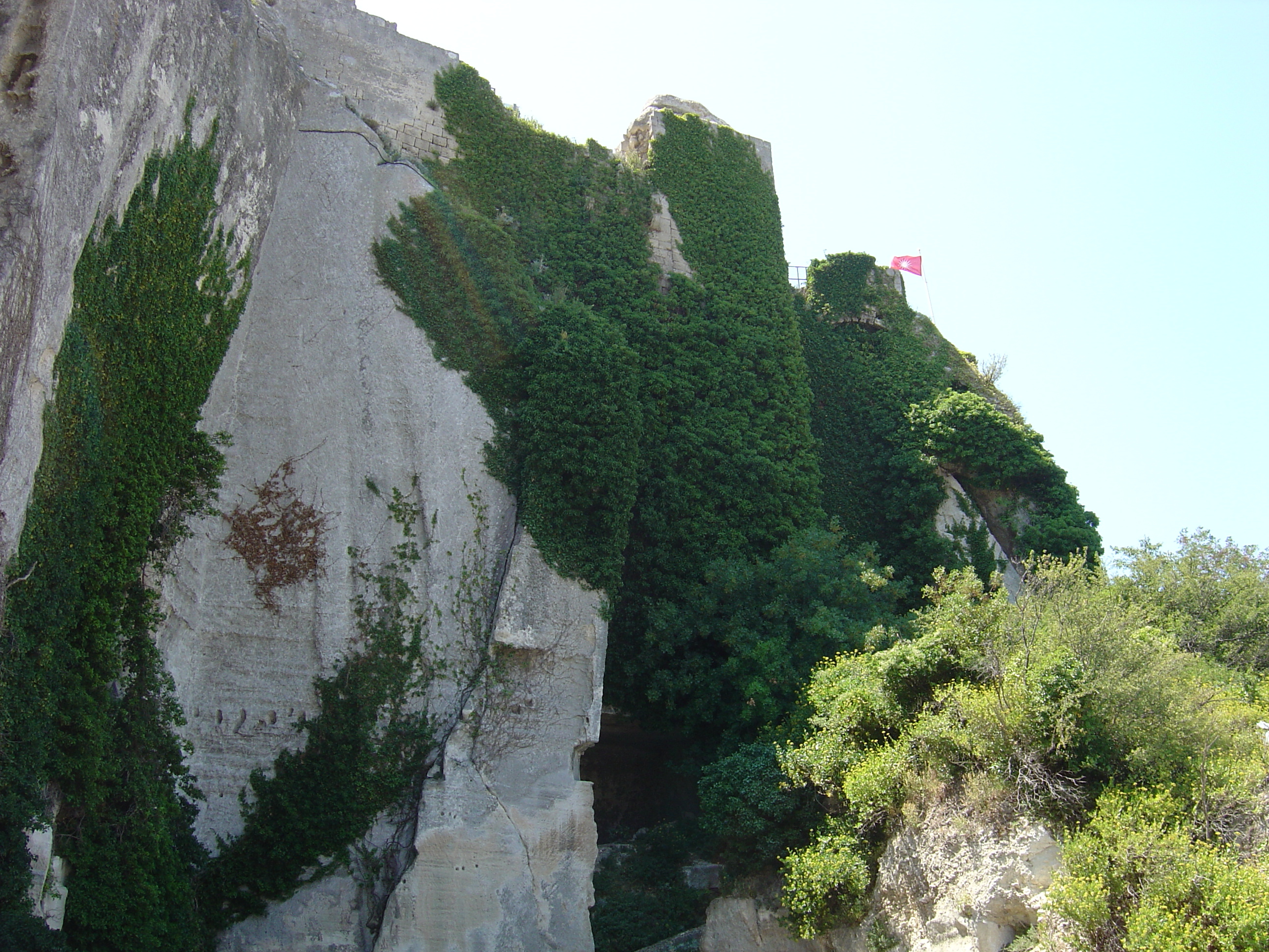 Picture France Baux de Provence 2004-08 43 - Tours Baux de Provence