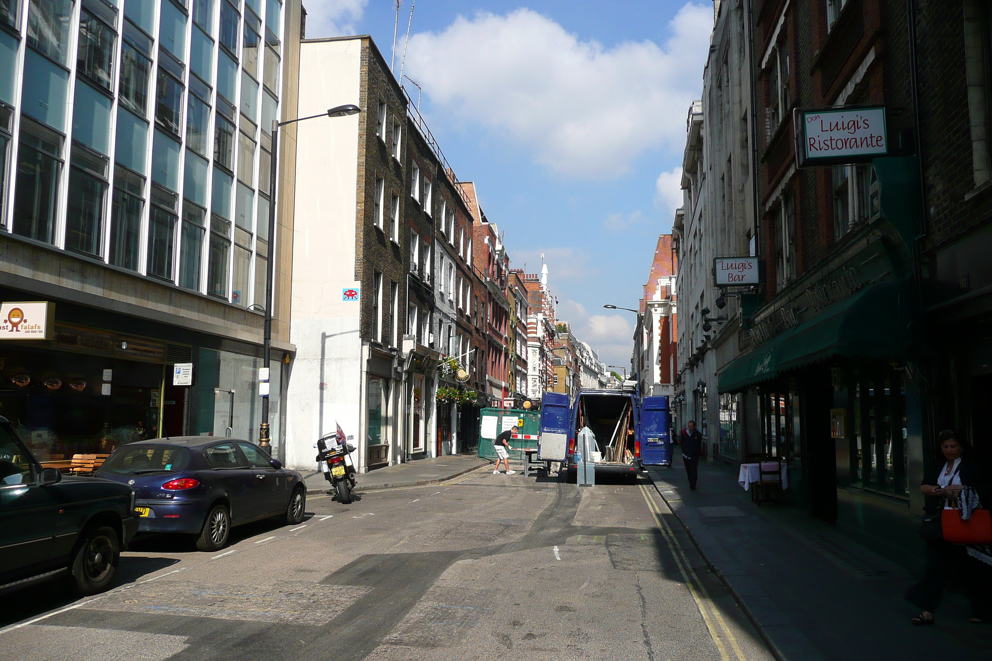 Picture United Kingdom London Wardour Street 2007-09 40 - Discovery Wardour Street