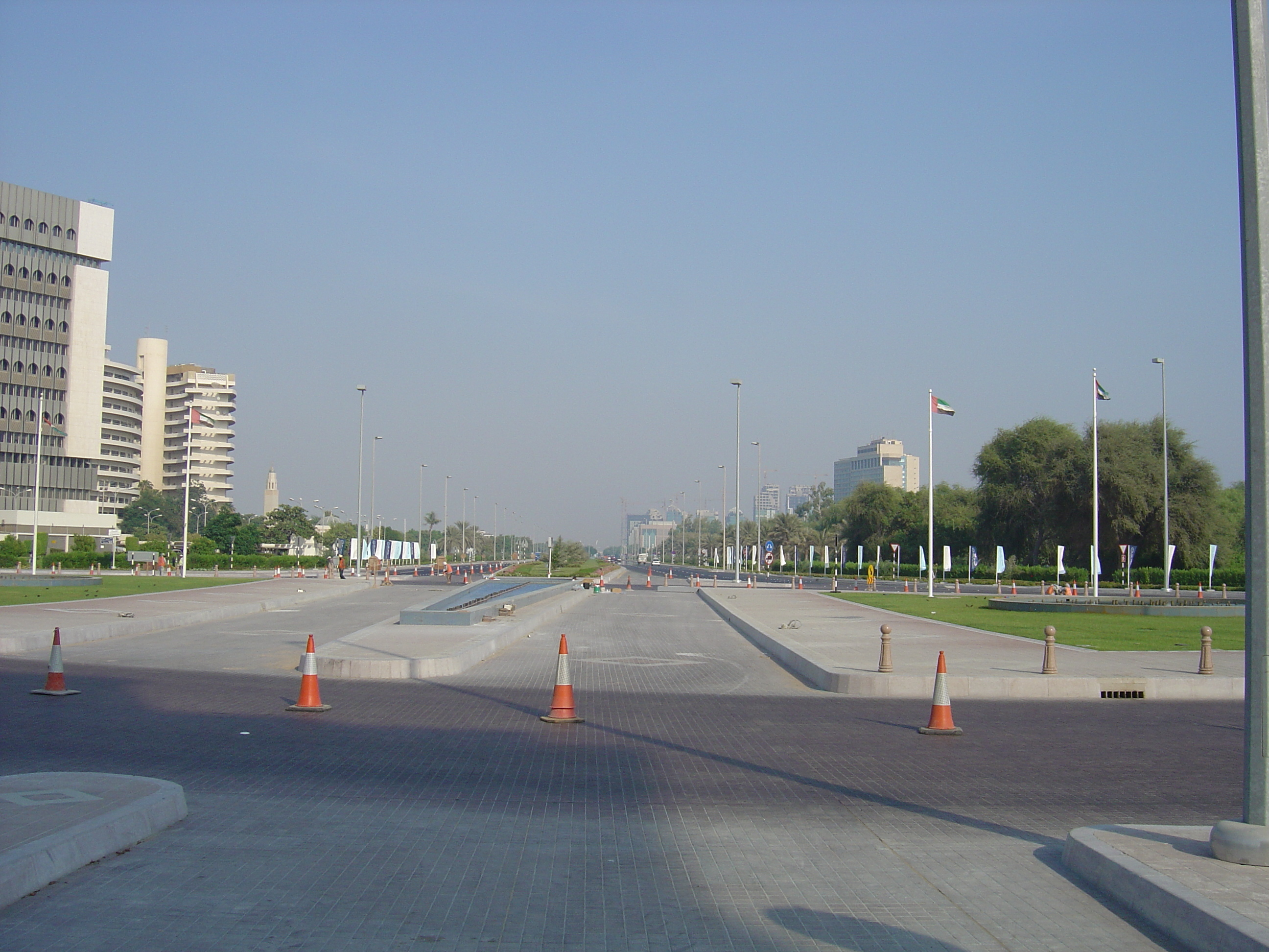 Picture United Arab Emirates Abu Dhabi 2005-09 73 - Tours Abu Dhabi