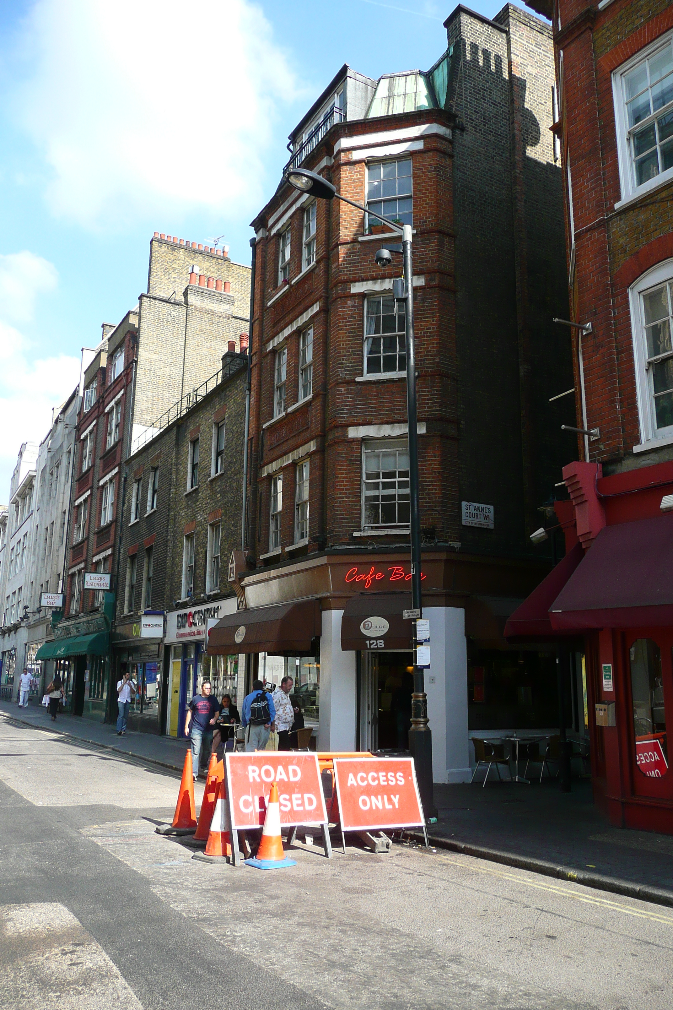 Picture United Kingdom London Wardour Street 2007-09 30 - History Wardour Street