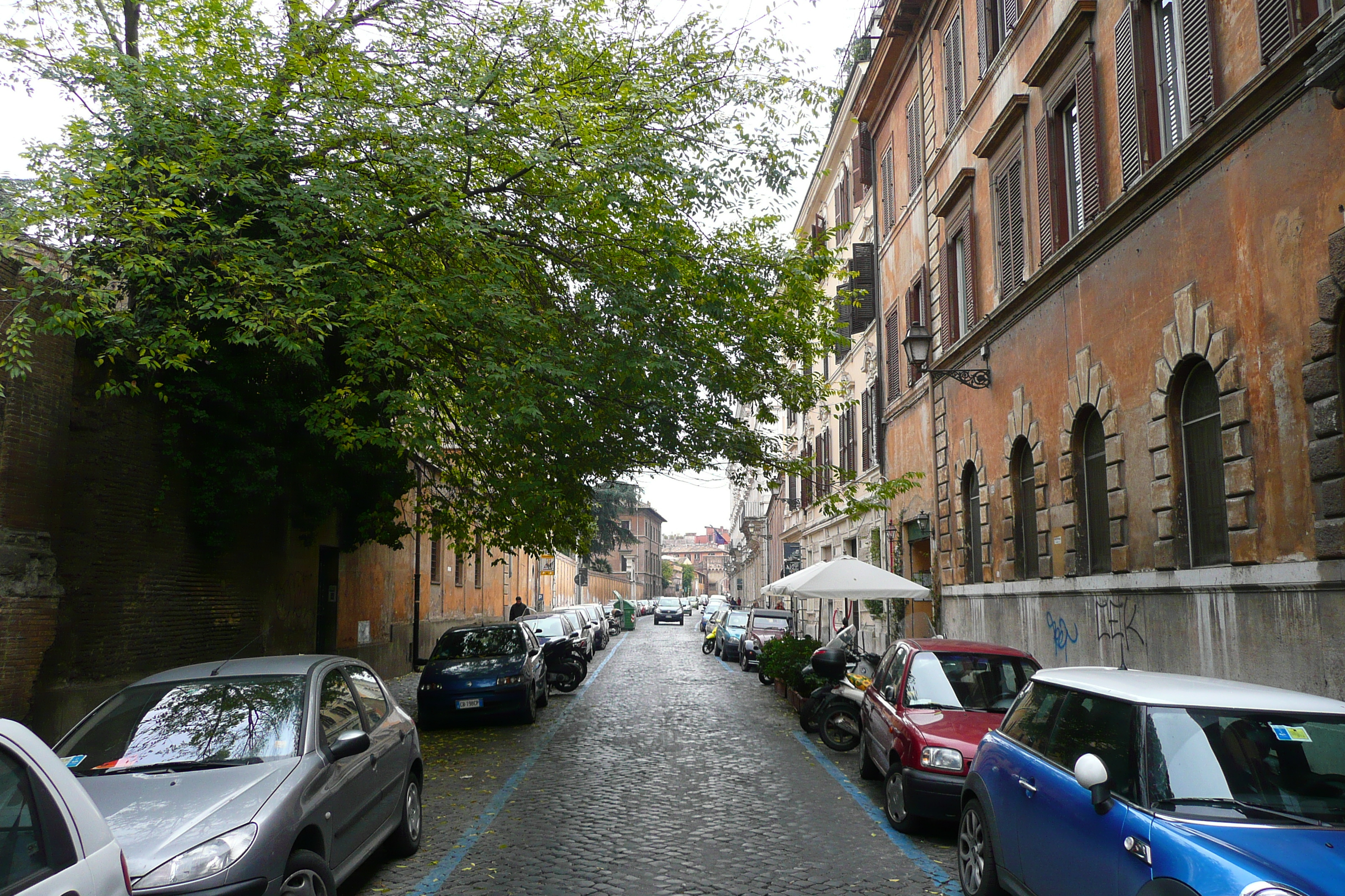 Picture Italy Rome Via della Lungara 2007-11 8 - History Via della Lungara