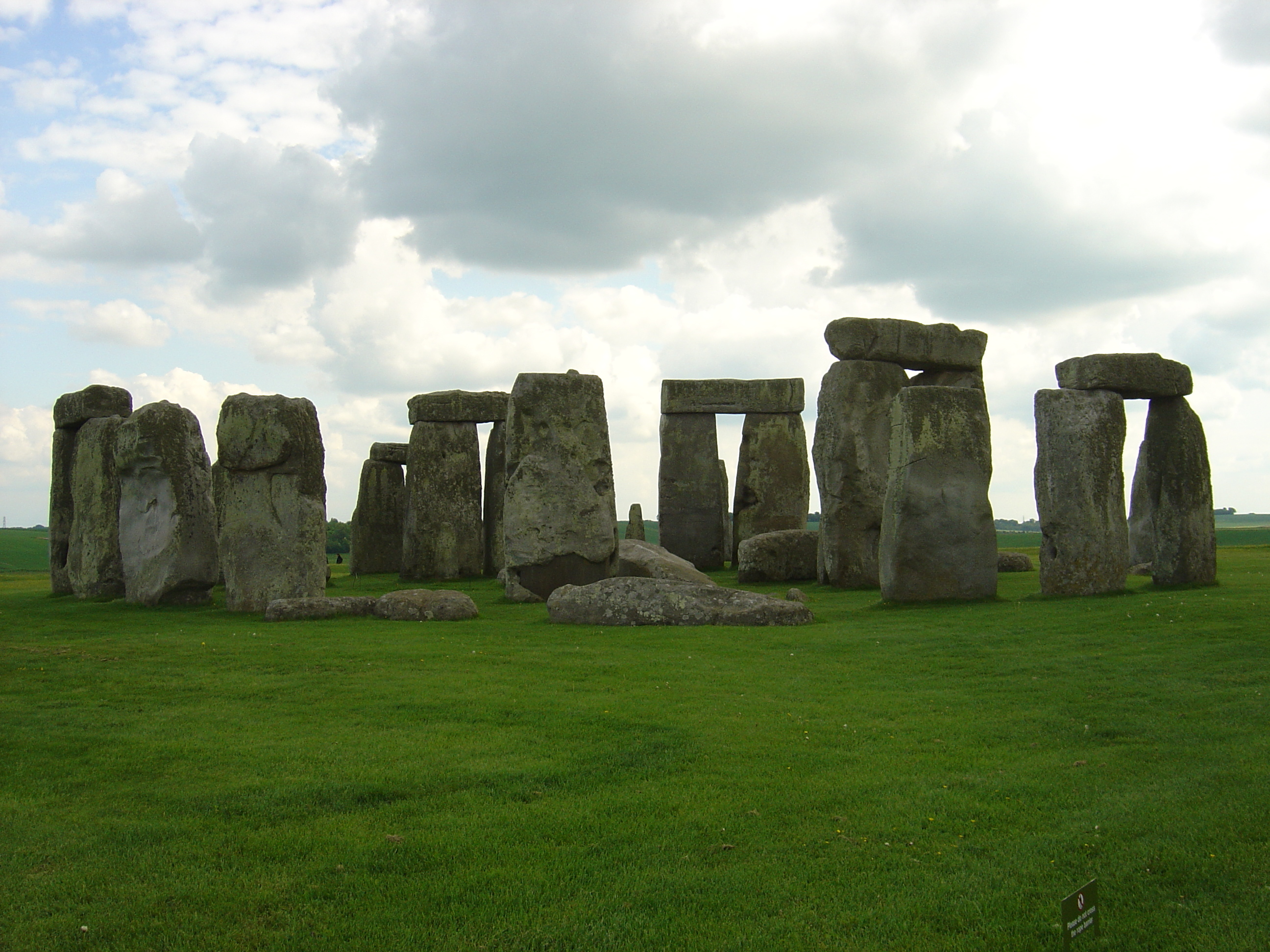 Picture United Kingdom StoneHenge 2004-05 4 - Center StoneHenge