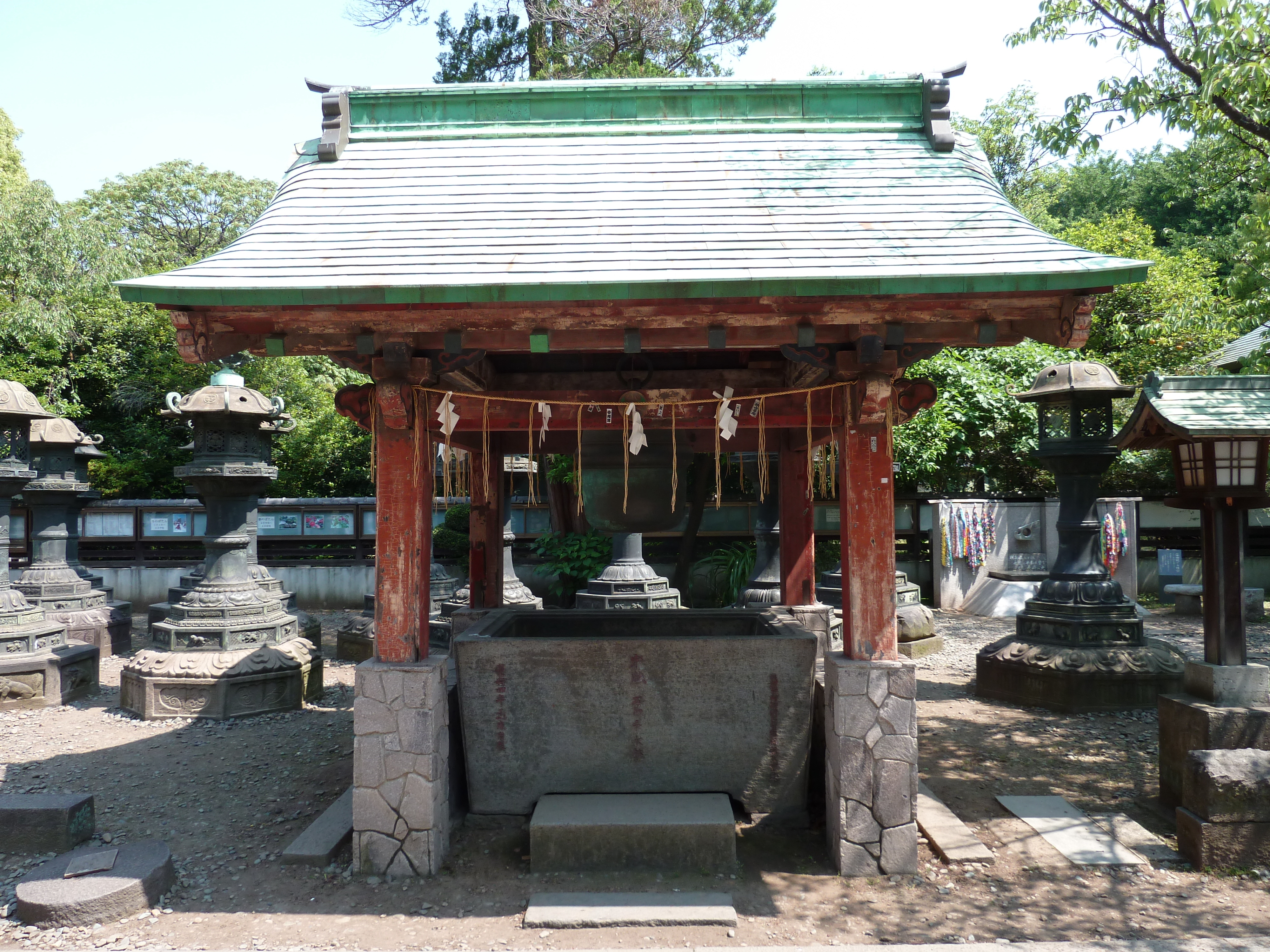 Picture Japan Tokyo Ueno 2010-06 22 - Center Ueno