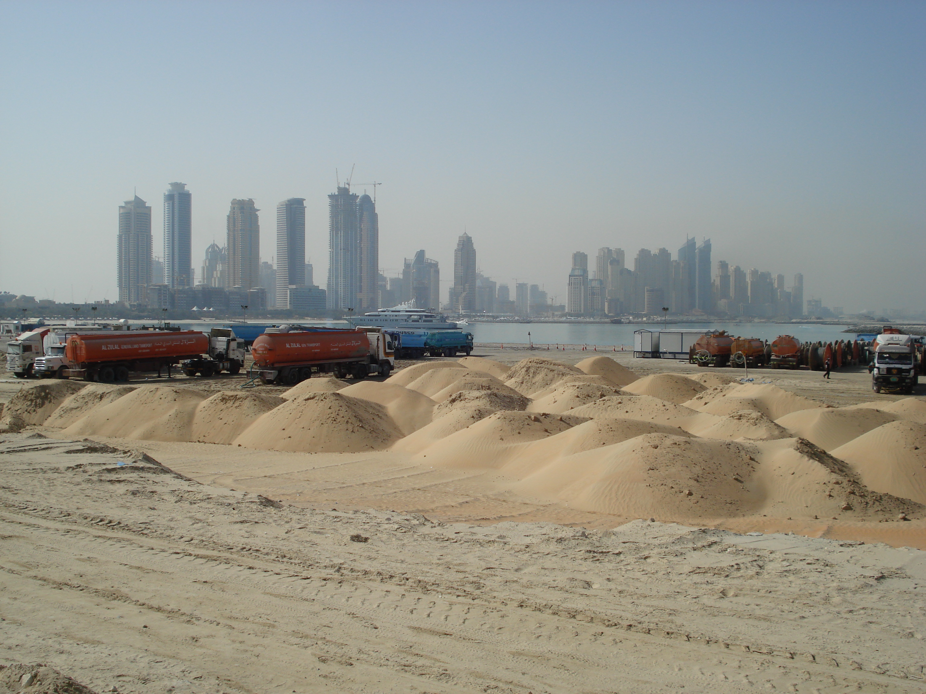 Picture United Arab Emirates Dubai Jumeirah Beach 2007-03 39 - Discovery Jumeirah Beach