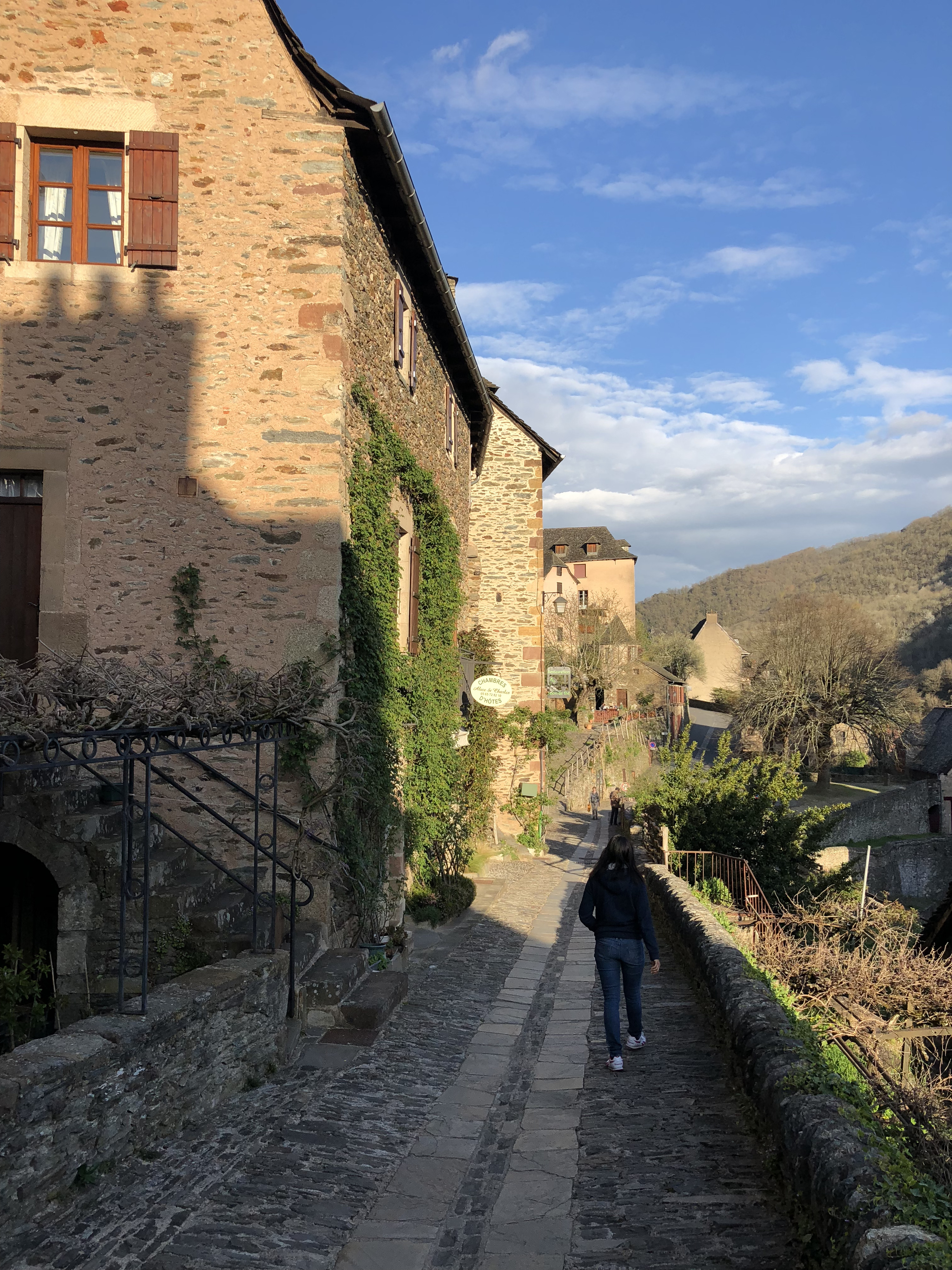 Picture France Conques 2018-04 206 - History Conques