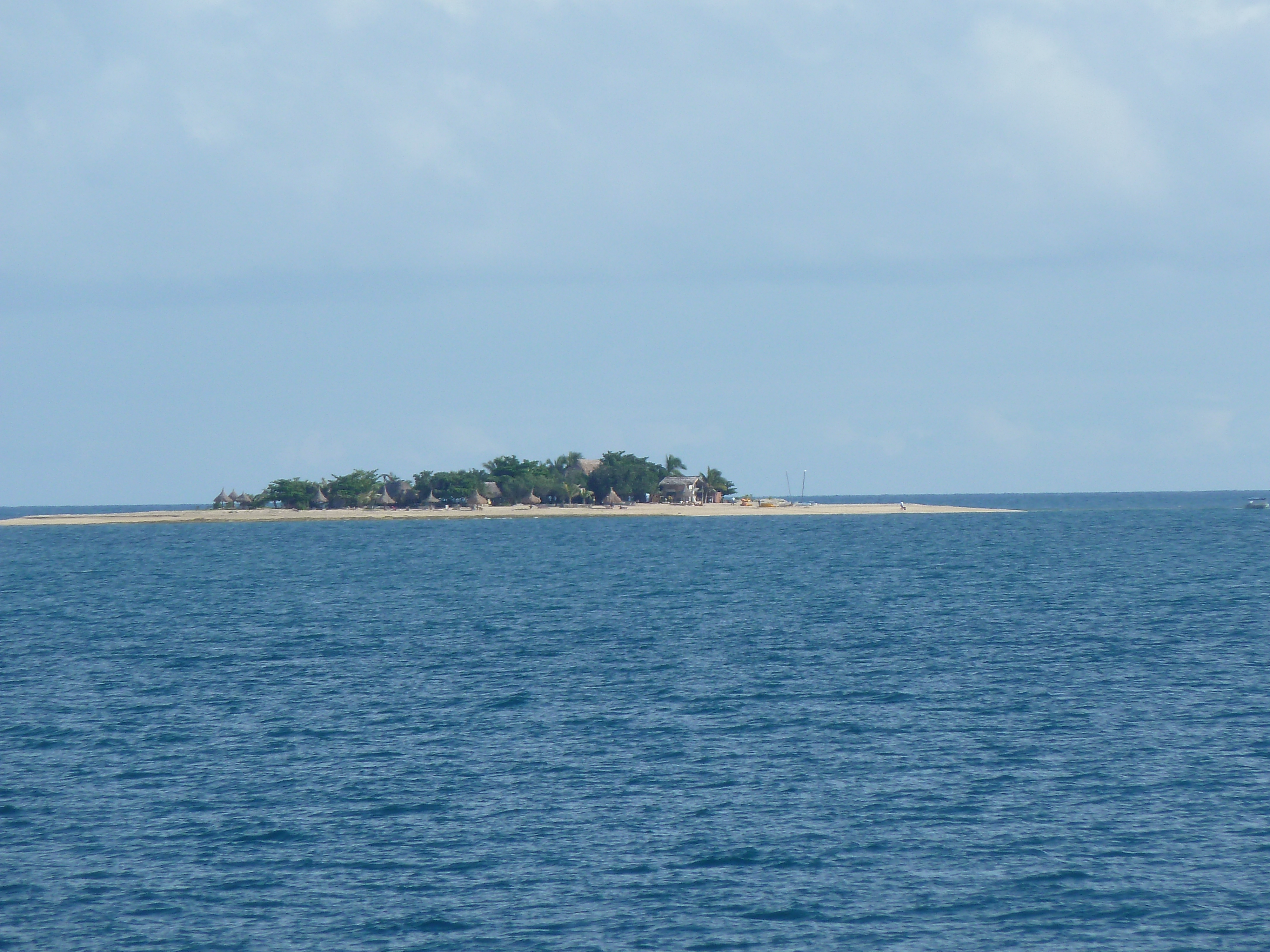 Picture Fiji Denarau to Tokoriki Island 2010-05 22 - History Denarau to Tokoriki Island