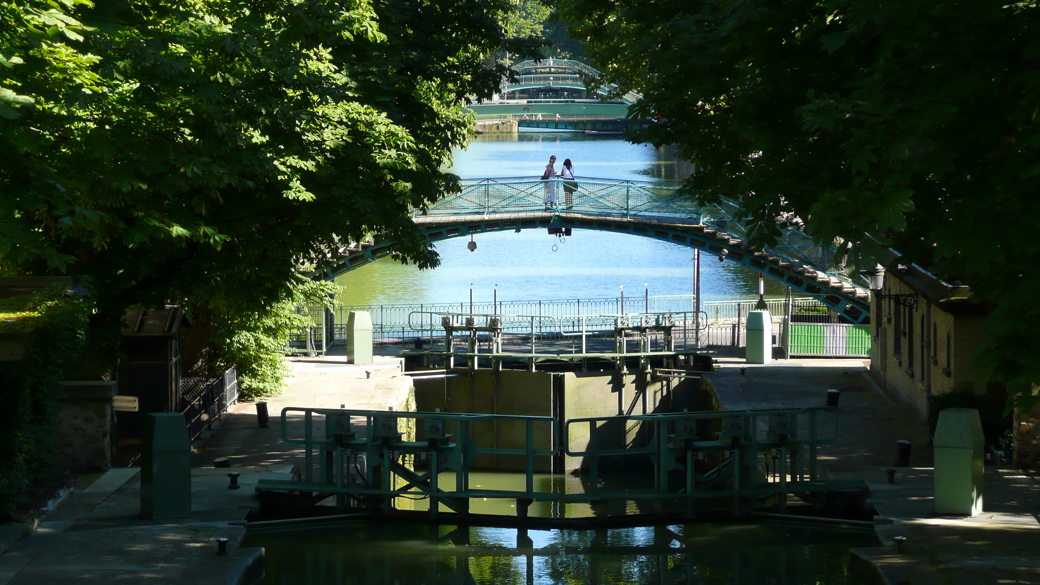 Picture France Paris Canal St Martin 2007-08 140 - History Canal St Martin