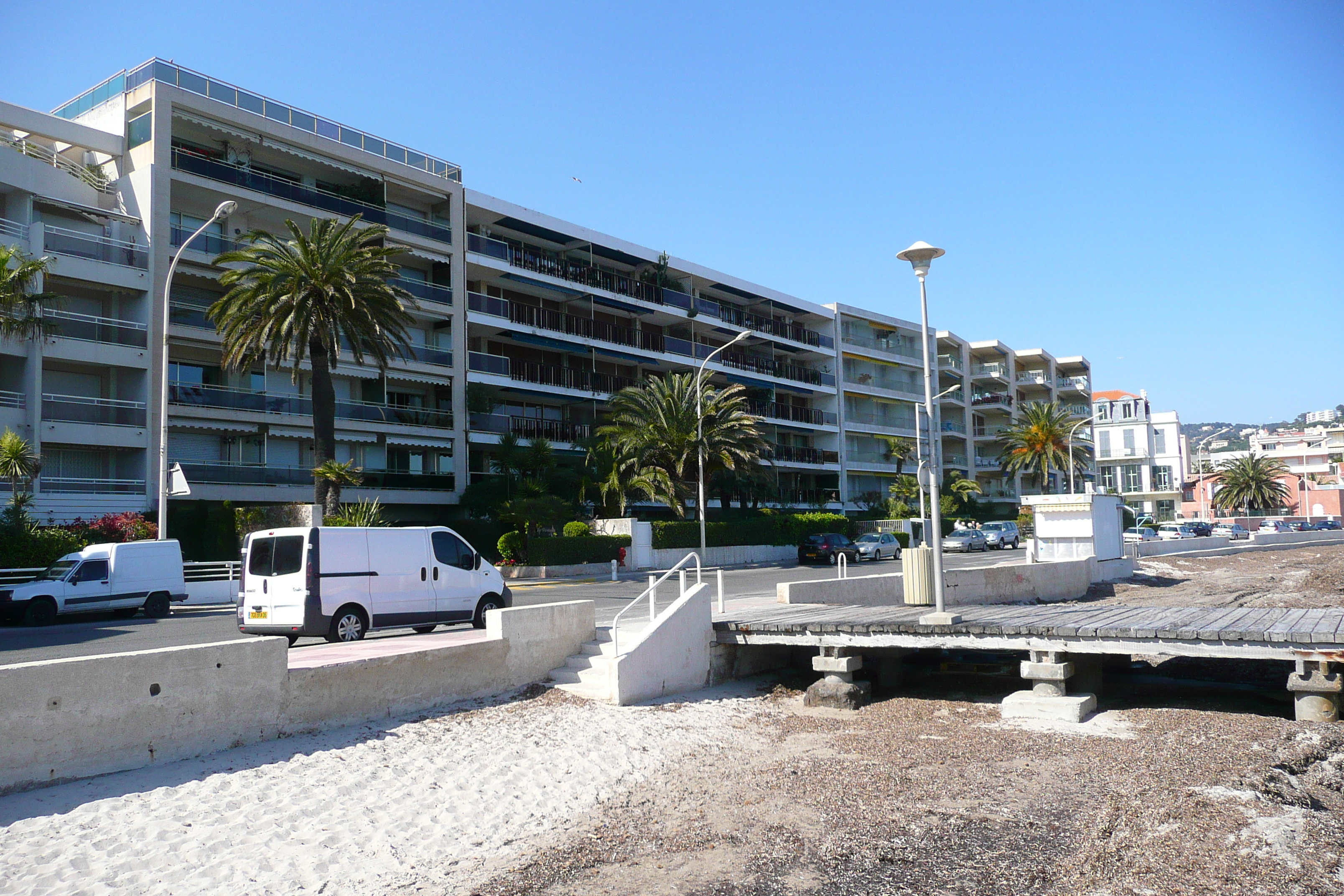 Picture France Cannes Plage Gazagnaire 2008-03 35 - Tours Plage Gazagnaire