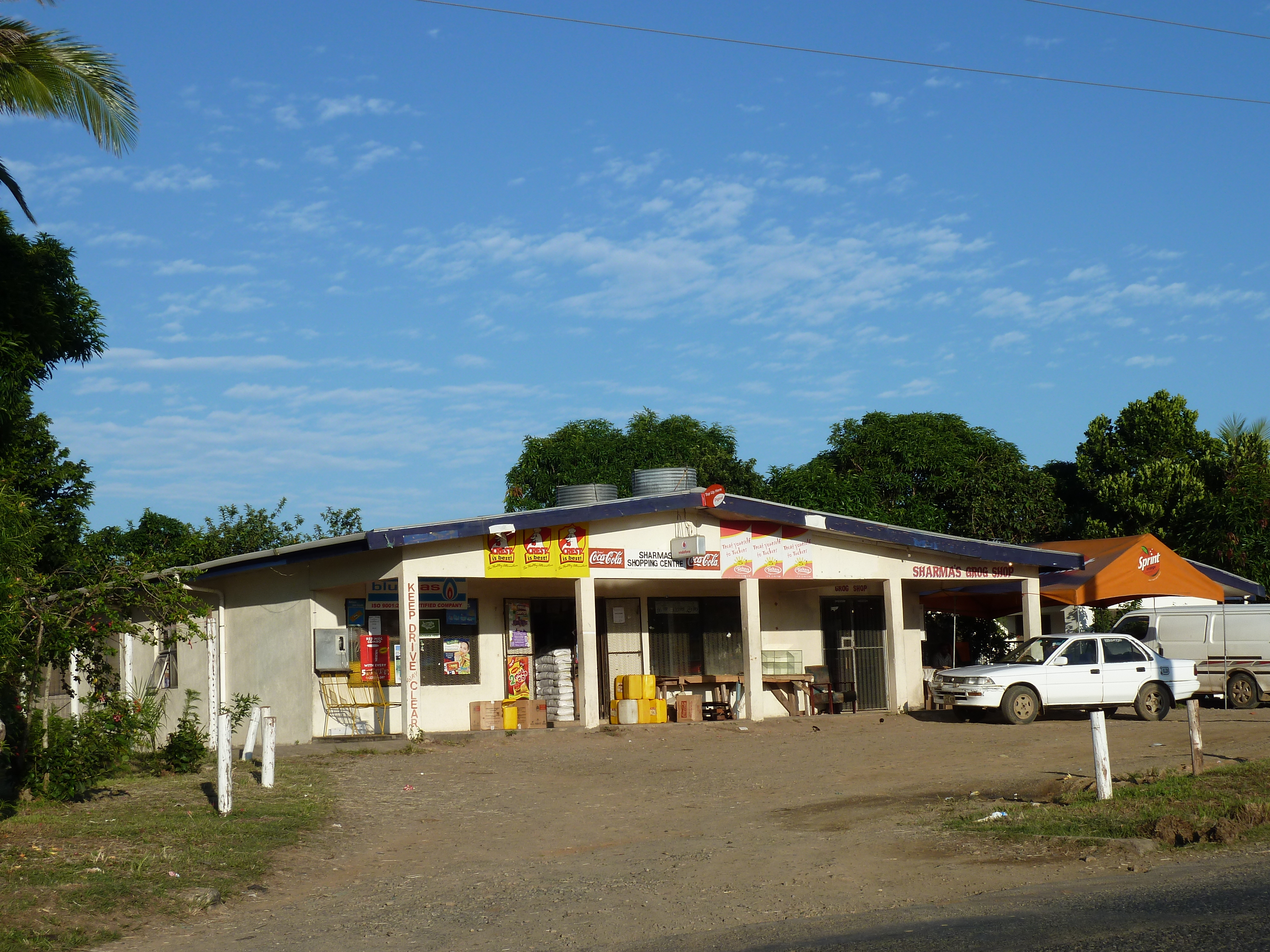 Picture Fiji Nadi to Sigatoka road 2010-05 22 - History Nadi to Sigatoka road