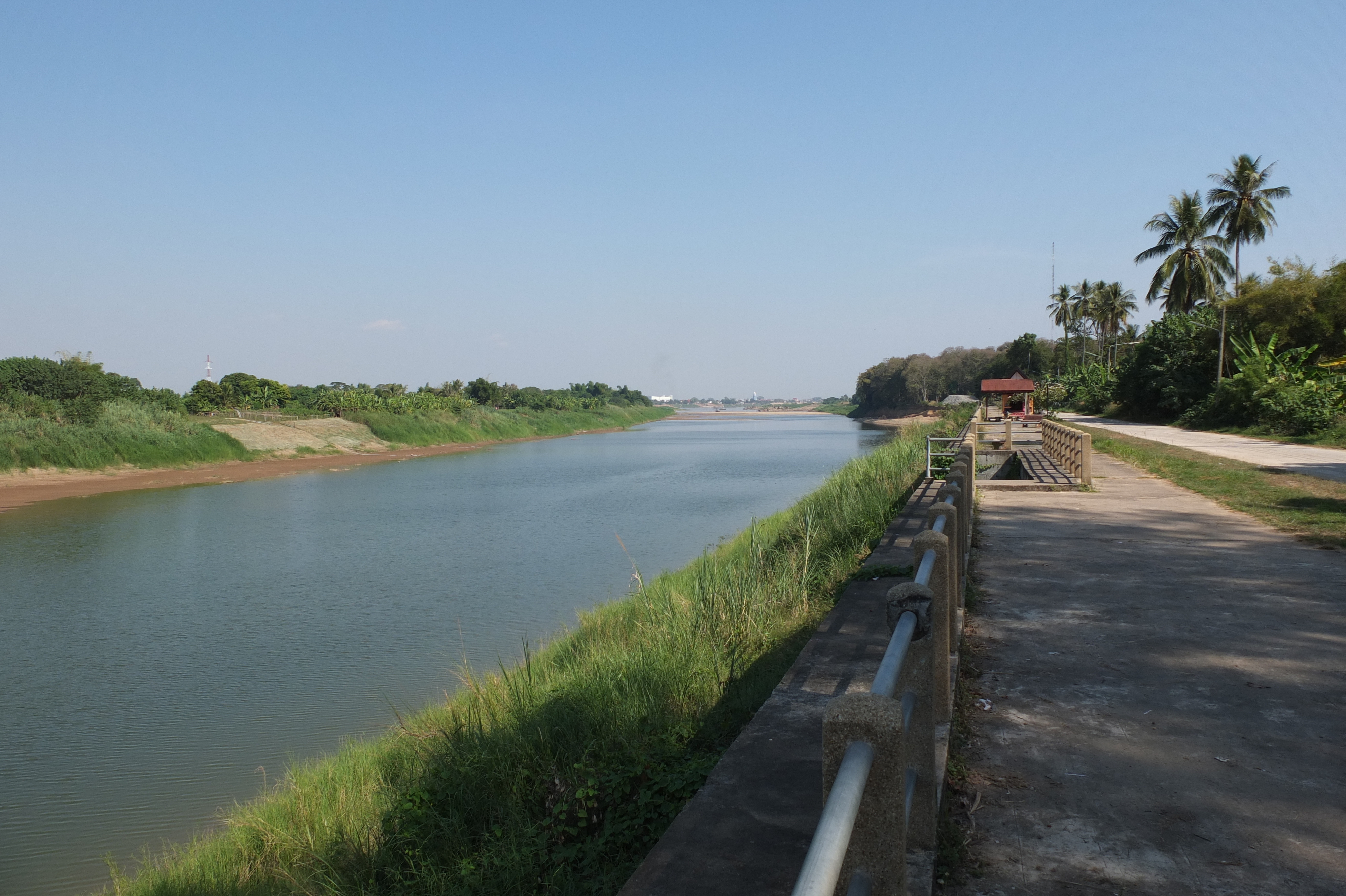 Picture Thailand Mekong river 2012-12 136 - Center Mekong river