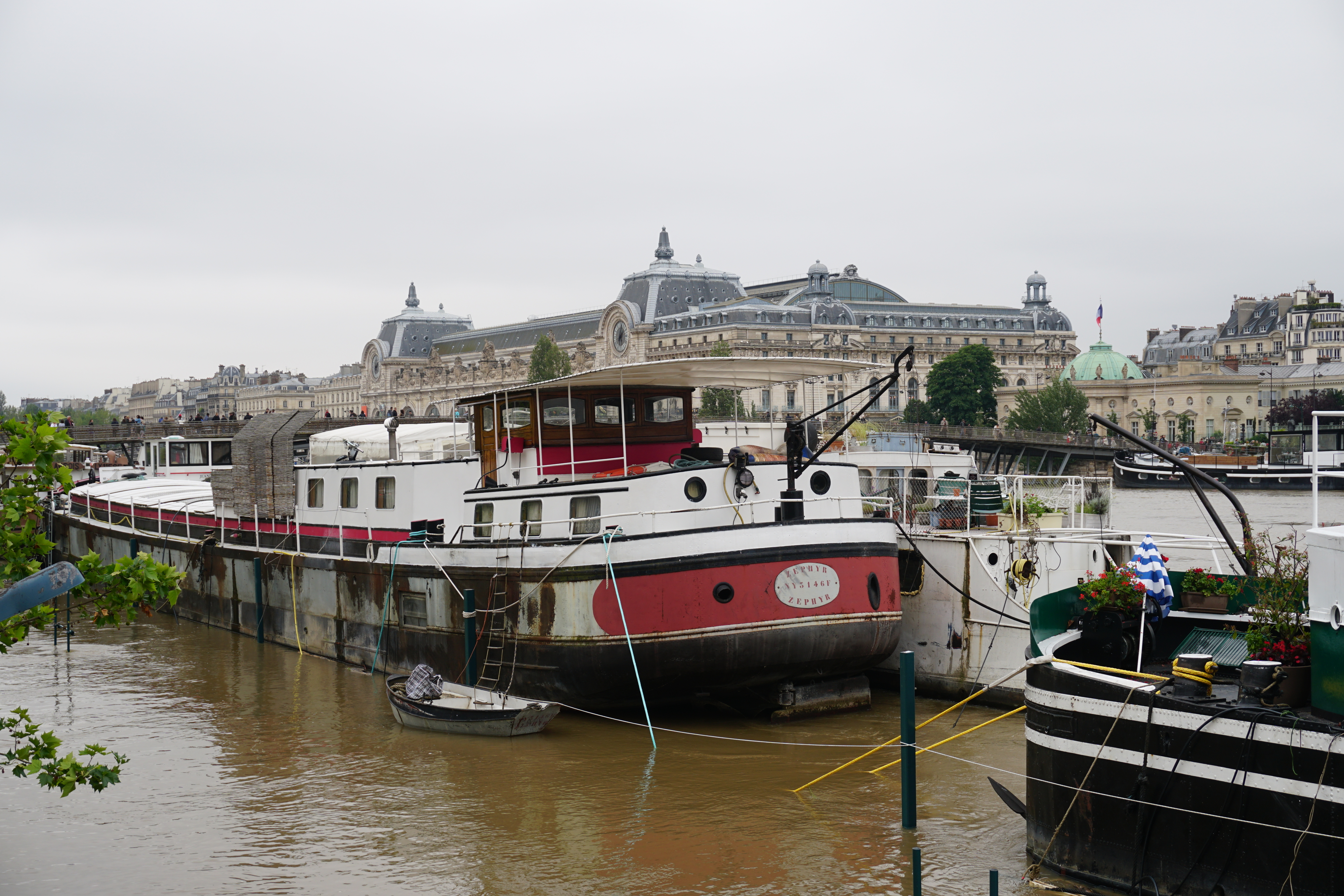 Picture France Paris Seine river 2016-06 67 - History Seine river