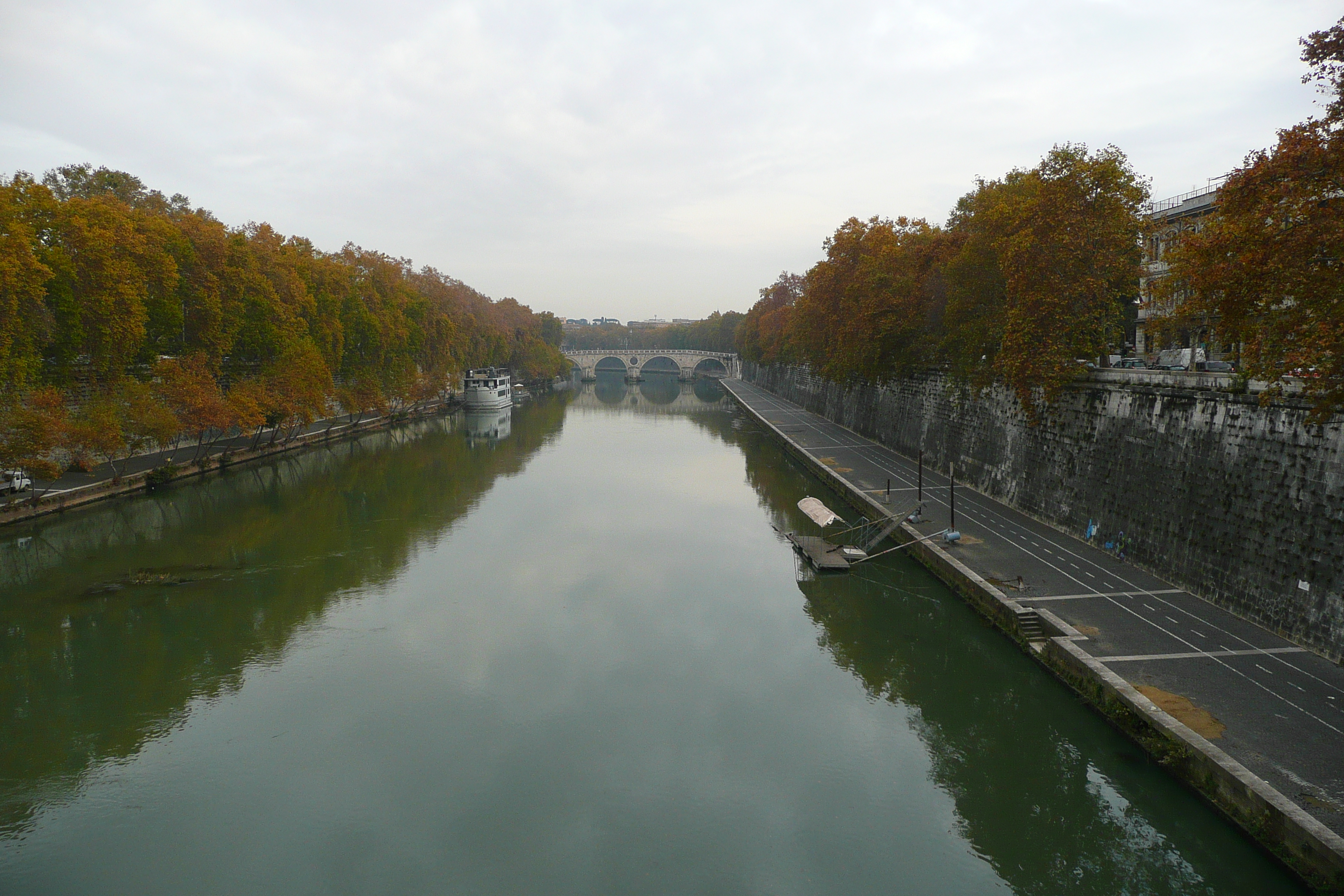 Picture Italy Rome Lungotevere Gianicolense 2007-11 12 - Journey Lungotevere Gianicolense