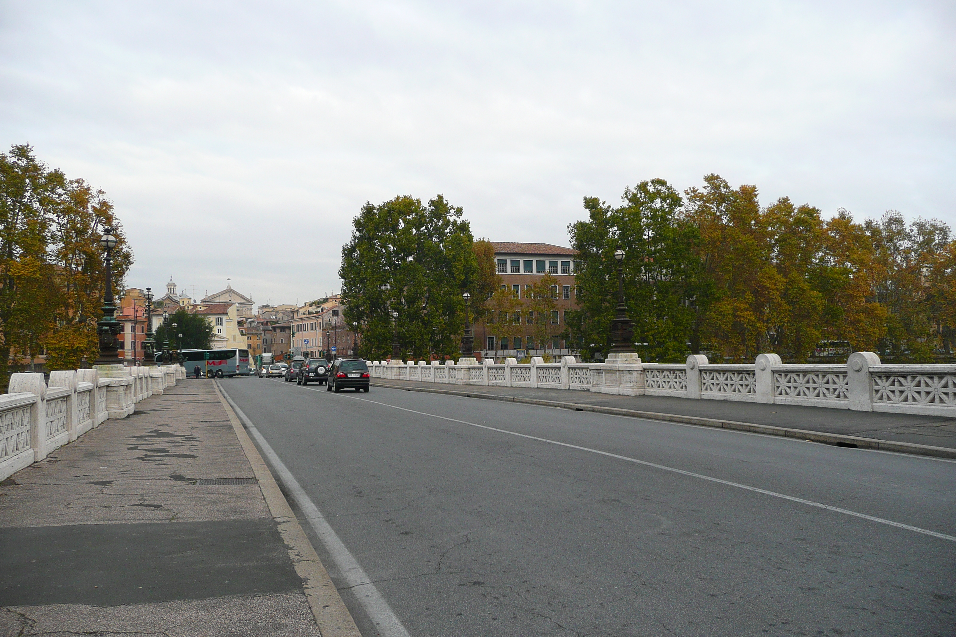 Picture Italy Rome Lungotevere Gianicolense 2007-11 14 - History Lungotevere Gianicolense