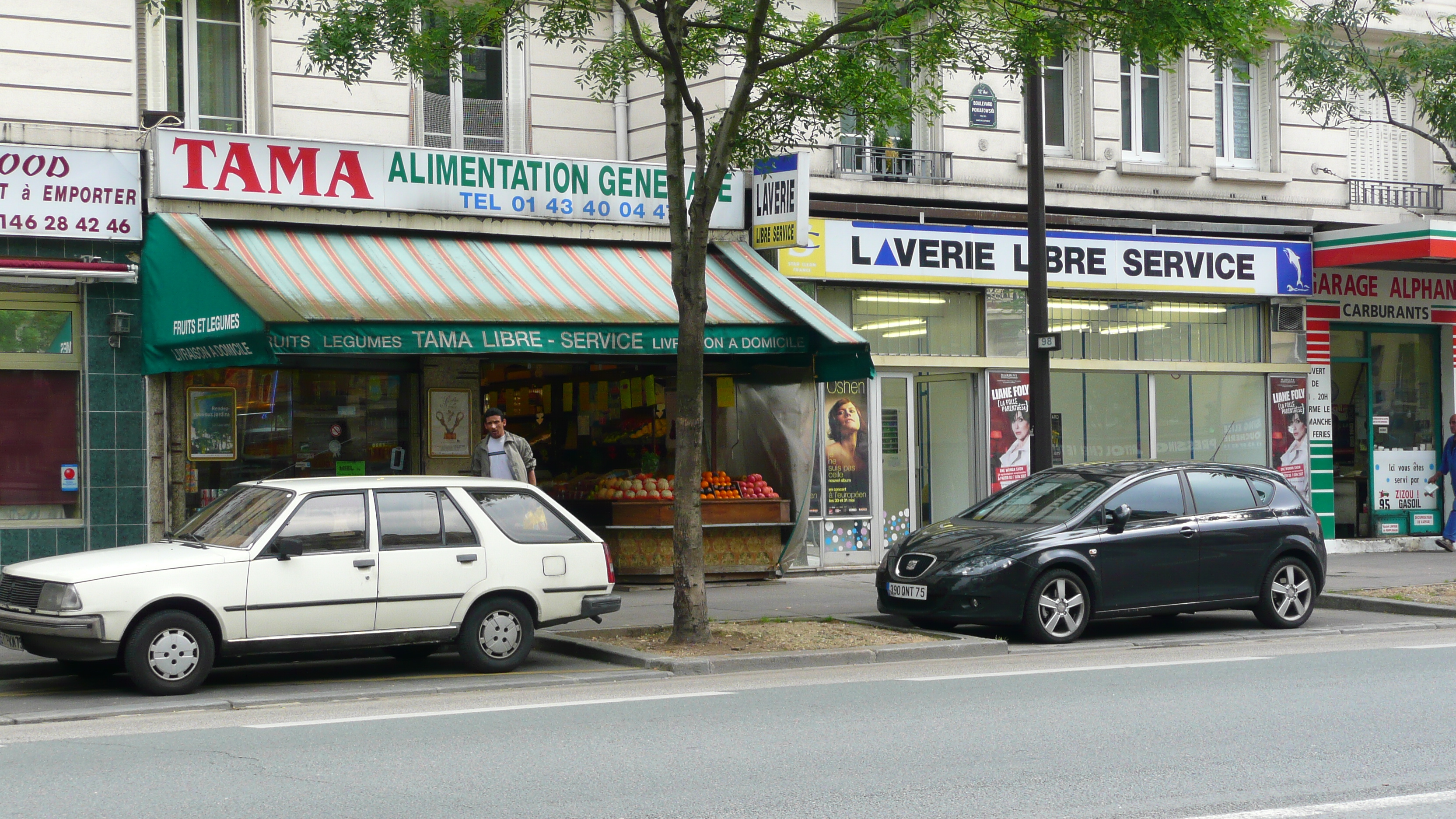 Picture France Paris Around Paris east 2007-06 97 - Center Around Paris east