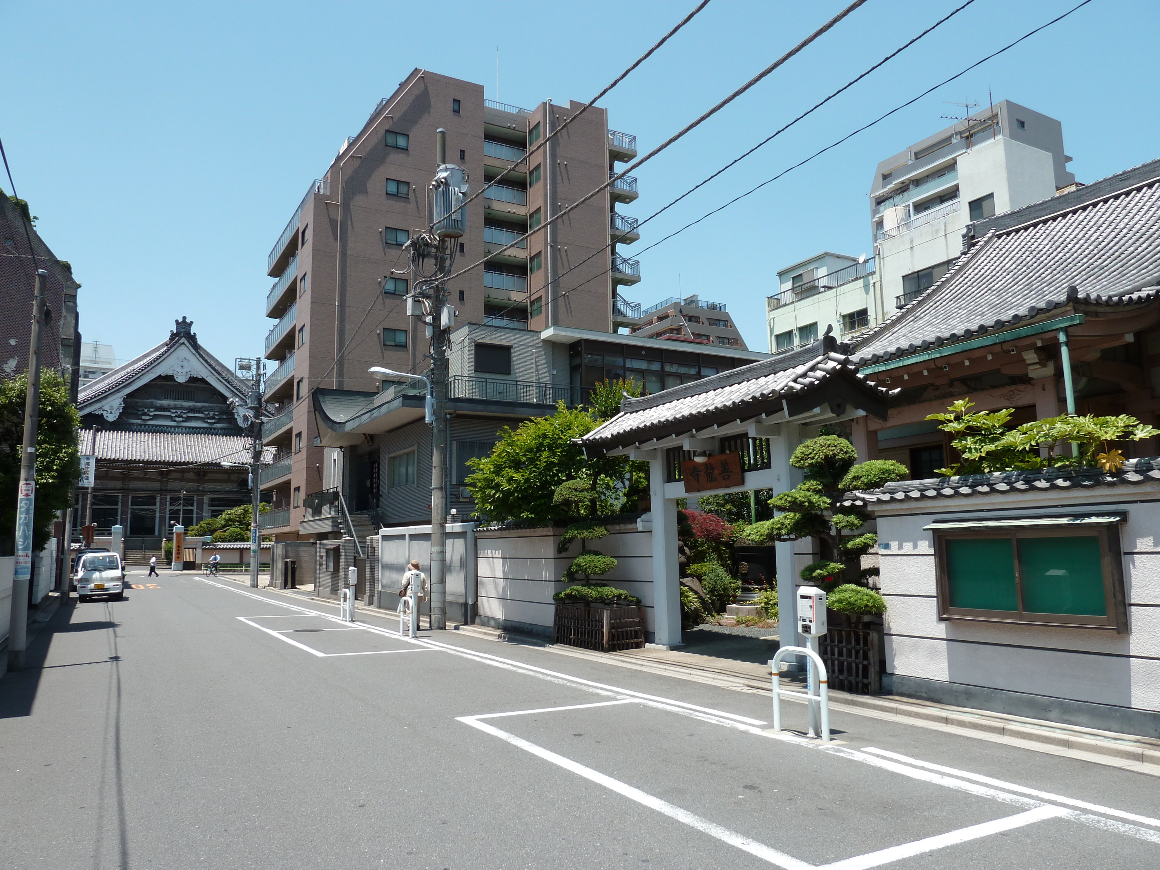 Picture Japan Tokyo Asakusa 2010-06 3 - Recreation Asakusa