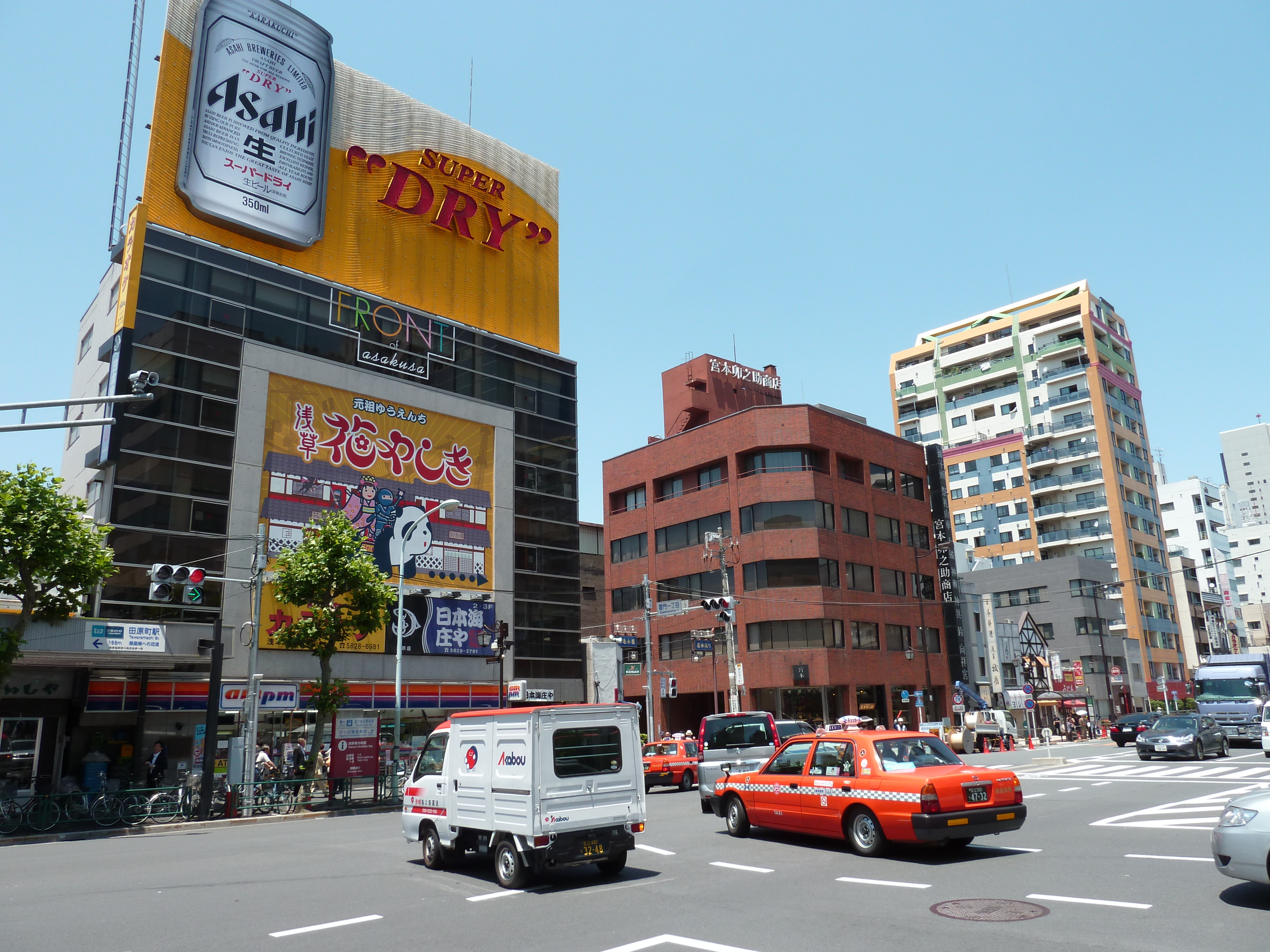 Picture Japan Tokyo Asakusa 2010-06 75 - Recreation Asakusa