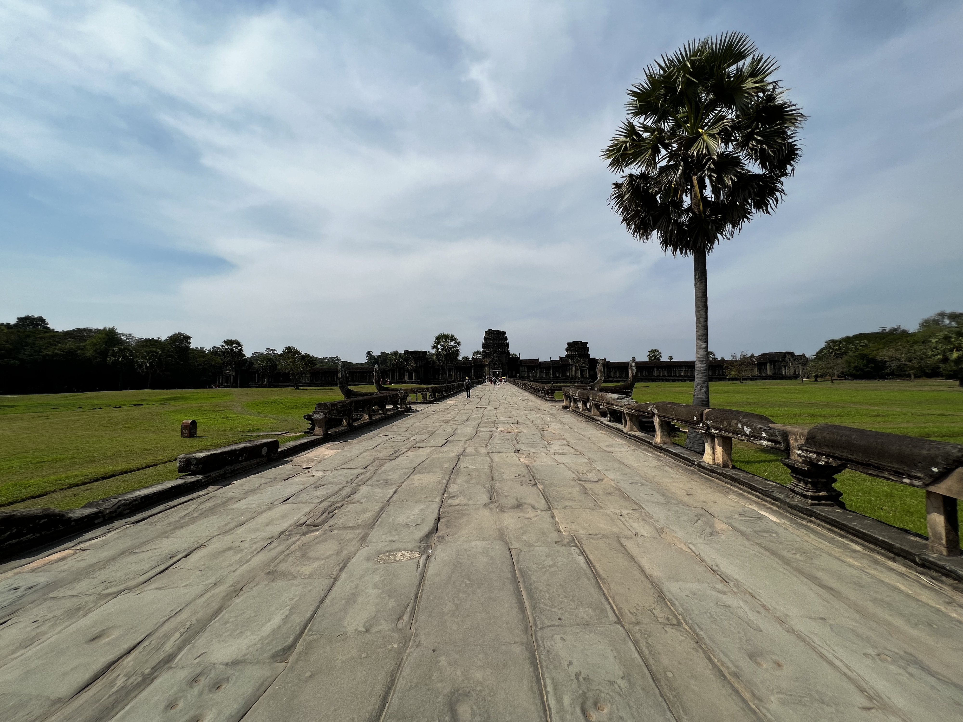 Picture Cambodia Siem Reap Angkor Wat 2023-01 342 - Recreation Angkor Wat