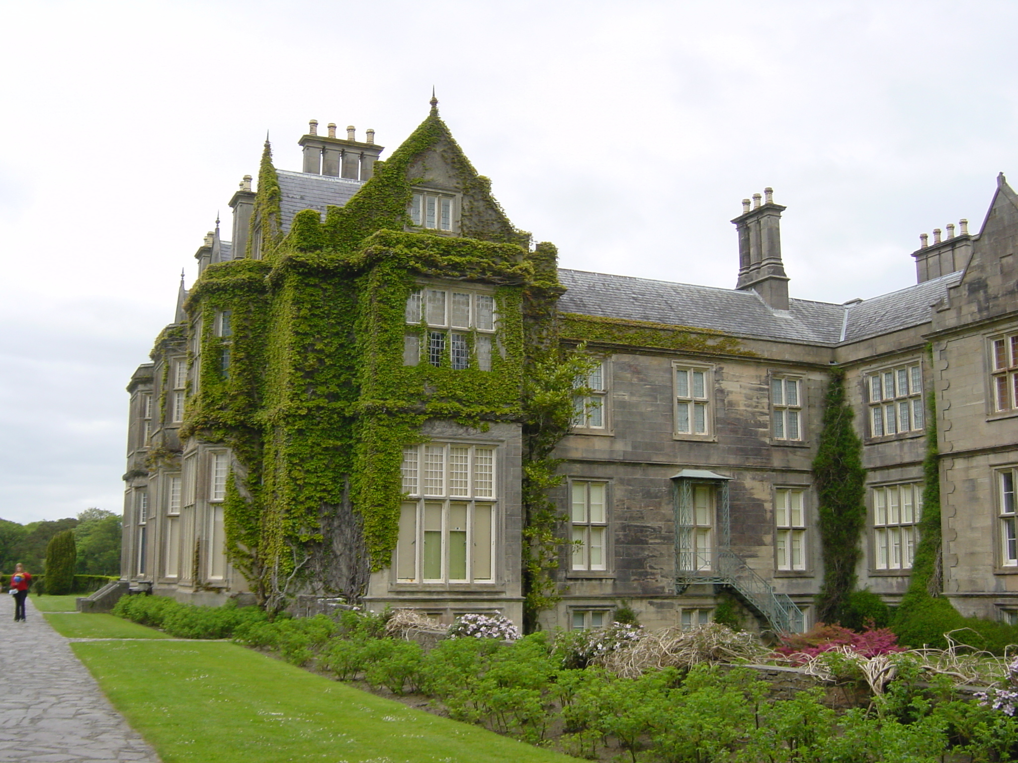 Picture Ireland Kerry Killarney National Park Muckross House 2004-05 14 - Center Muckross House