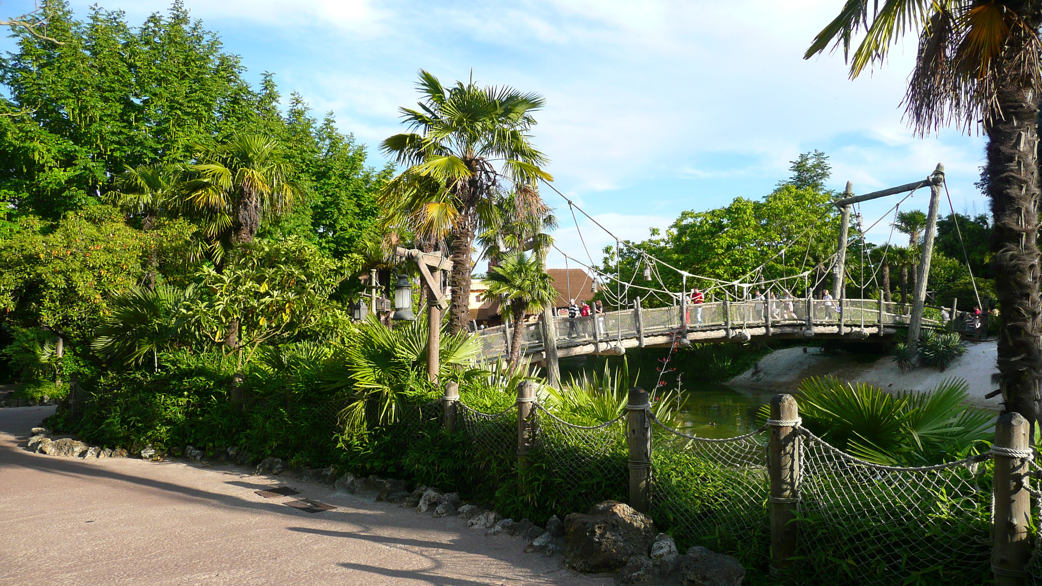 Picture France Disneyland Paris Adventure Isle 2007-07 1 - Tour Adventure Isle