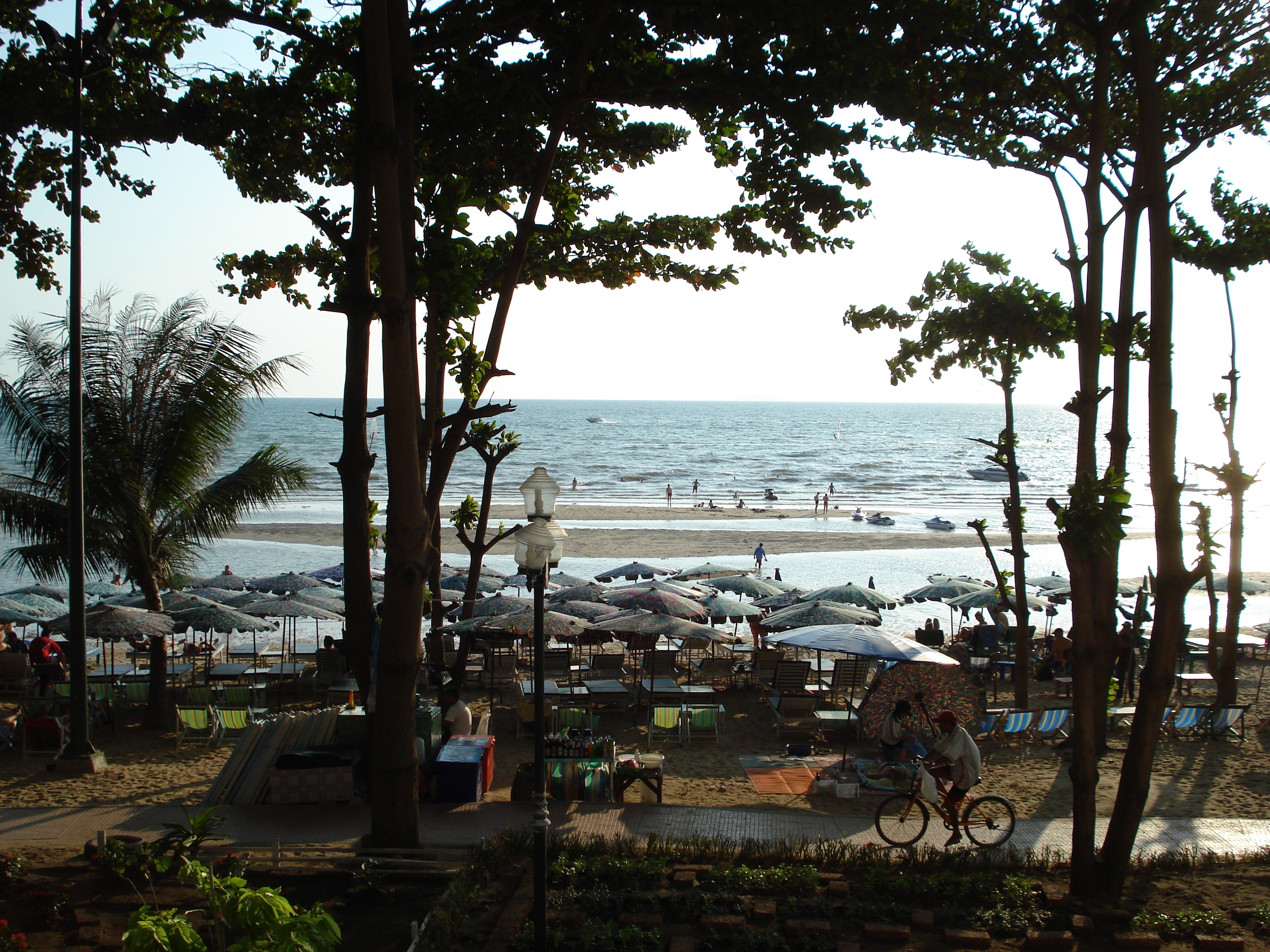 Picture Thailand Pattaya Golden Horn 2007-02 0 - Around Golden Horn