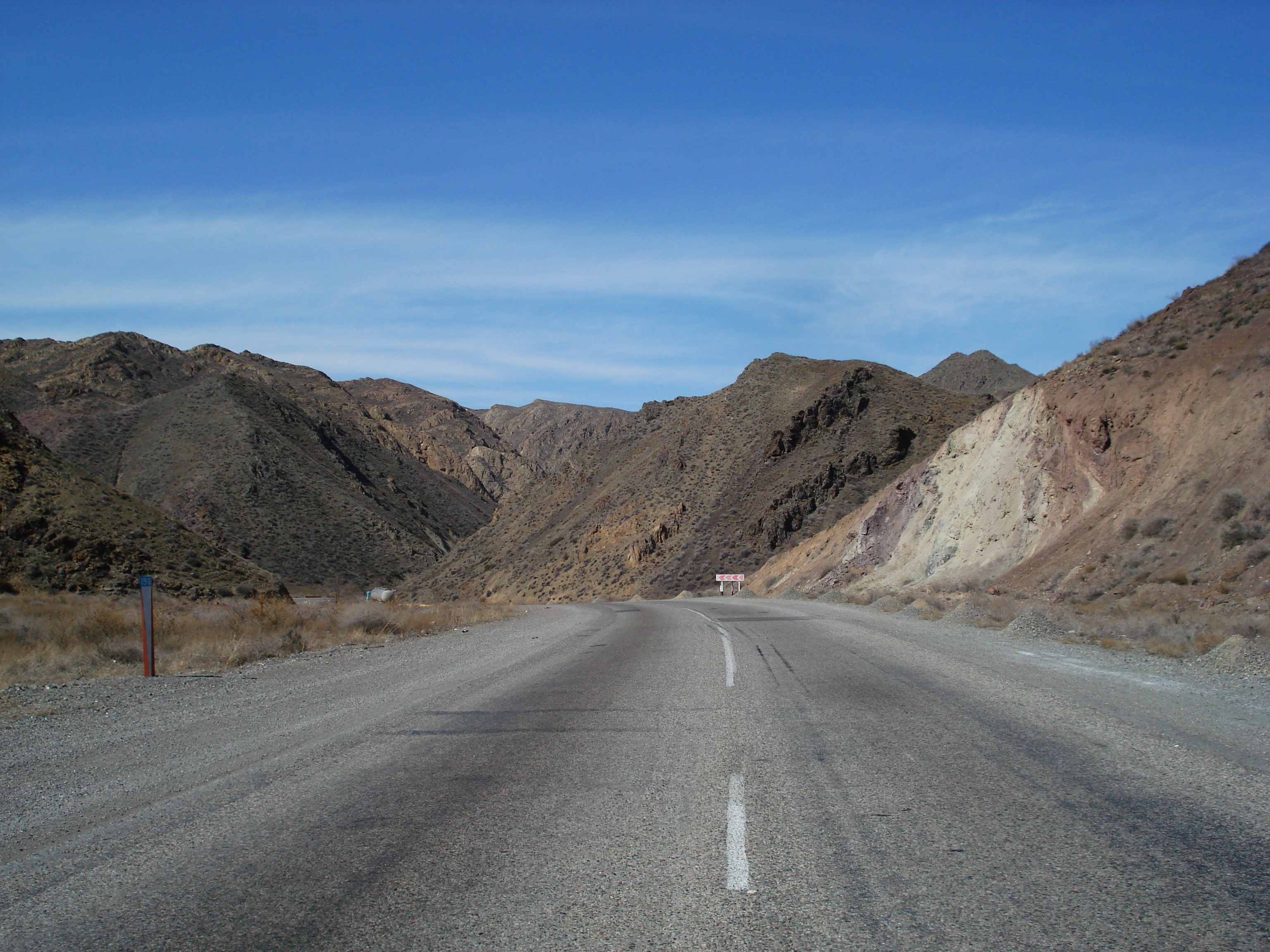 Picture Kazakhstan Almaty to Charyn Canyon road 2007-03 35 - Tour Almaty to Charyn Canyon road