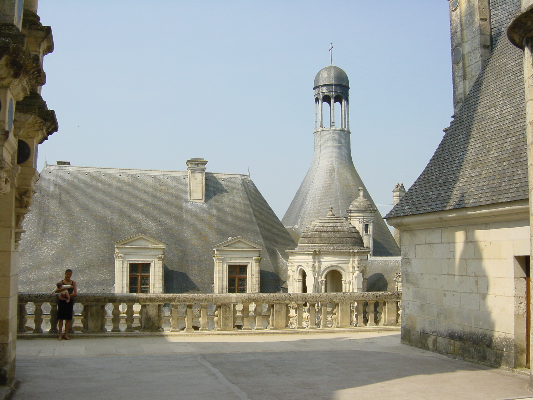 Picture France Chambord 2003-05 45 - Center Chambord