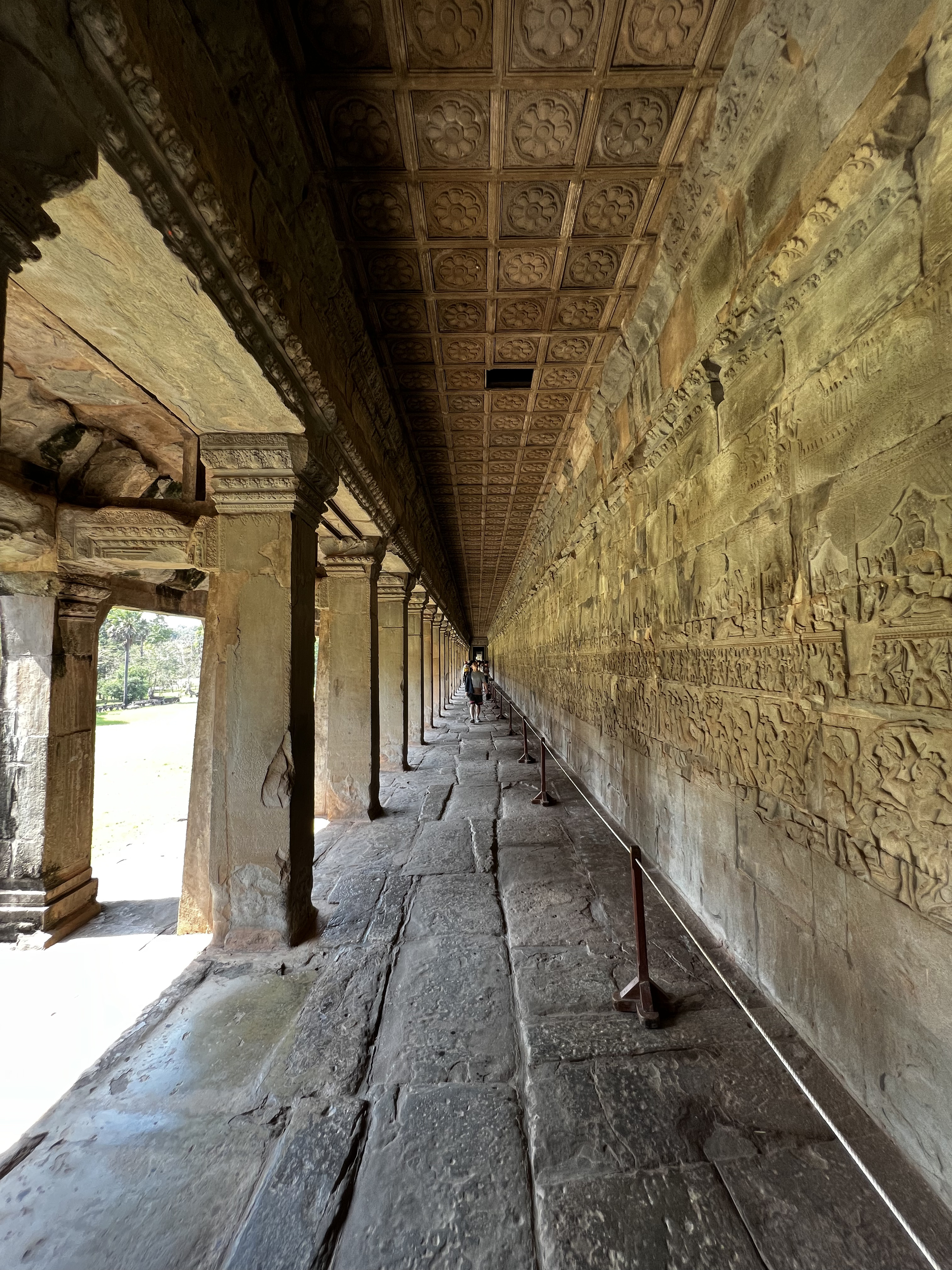 Picture Cambodia Siem Reap Angkor Wat 2023-01 225 - Center Angkor Wat