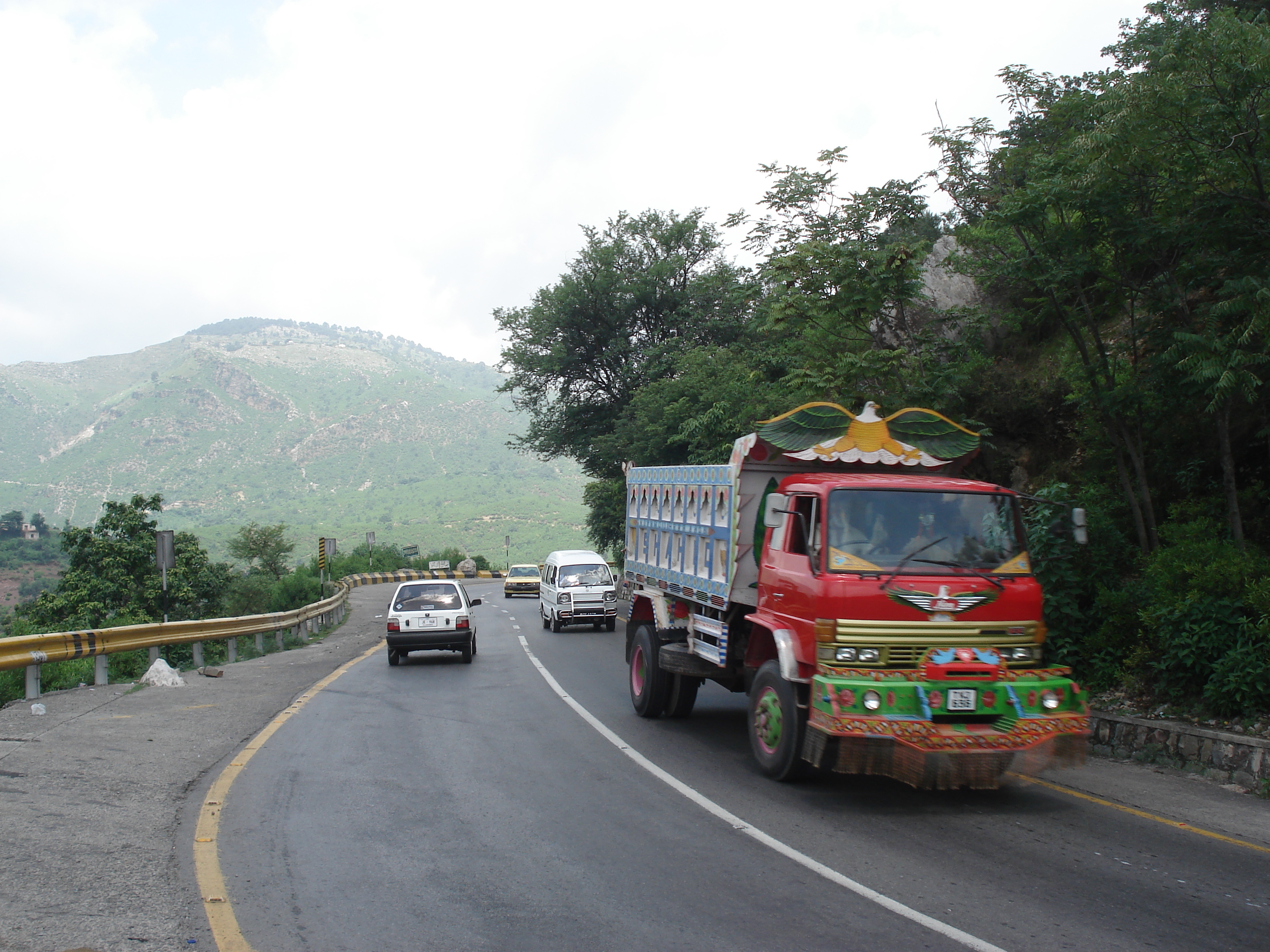 Picture Pakistan Islamabad to Murree road 2006-08 53 - Tours Islamabad to Murree road