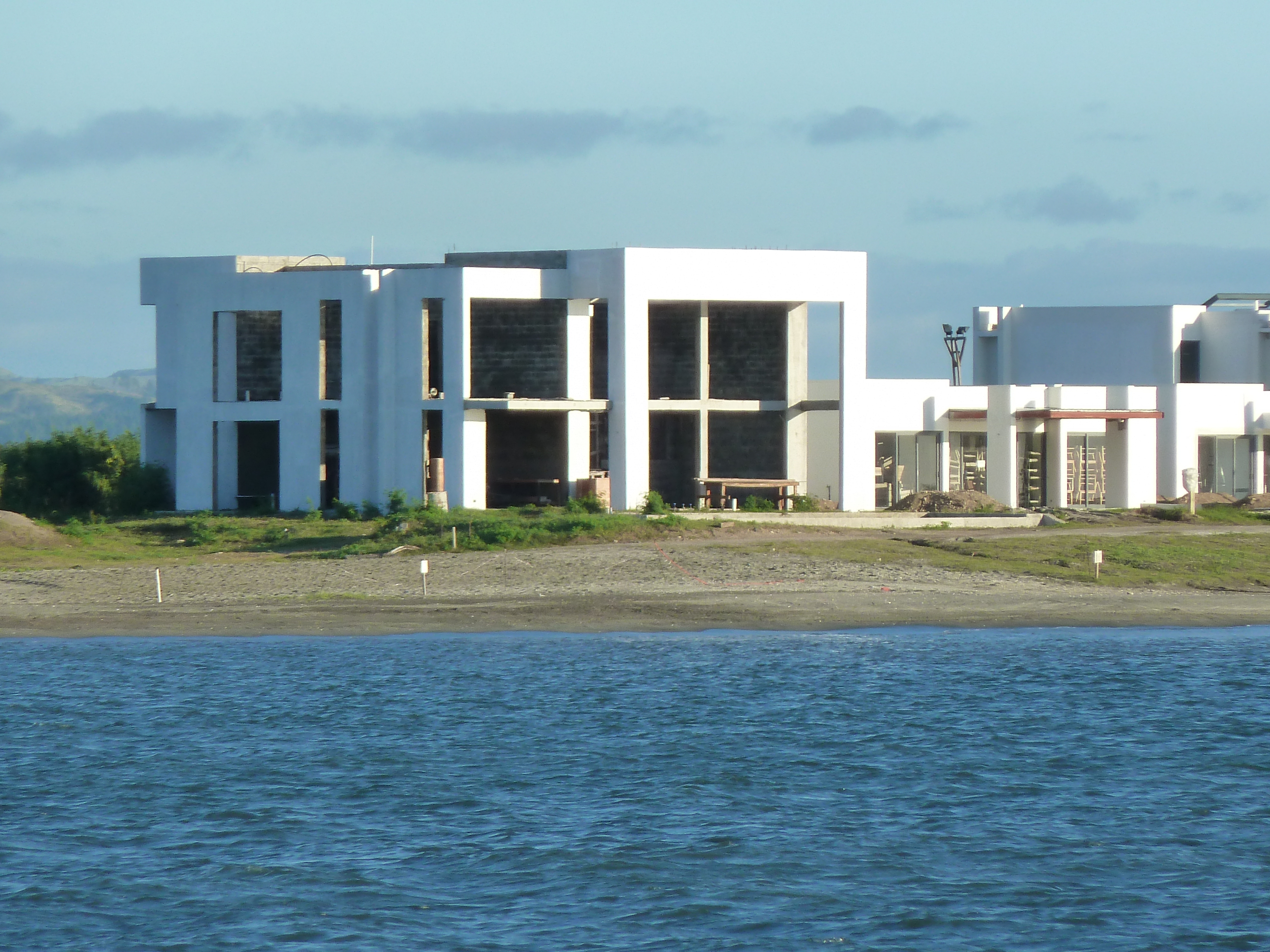 Picture Fiji Port Denarau 2010-05 56 - Center Port Denarau