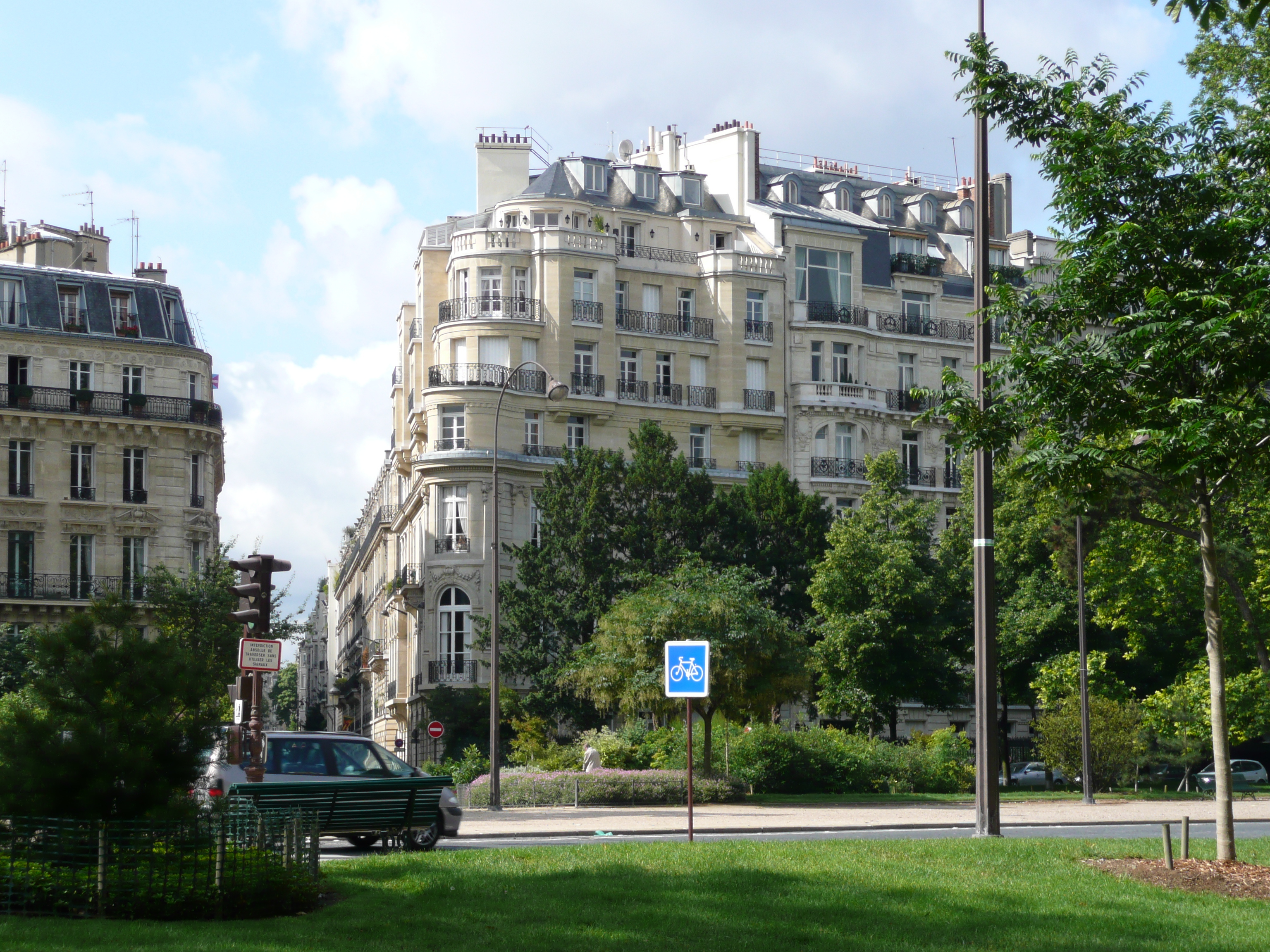 Picture France Paris Avenue Foch 2007-06 83 - Center Avenue Foch