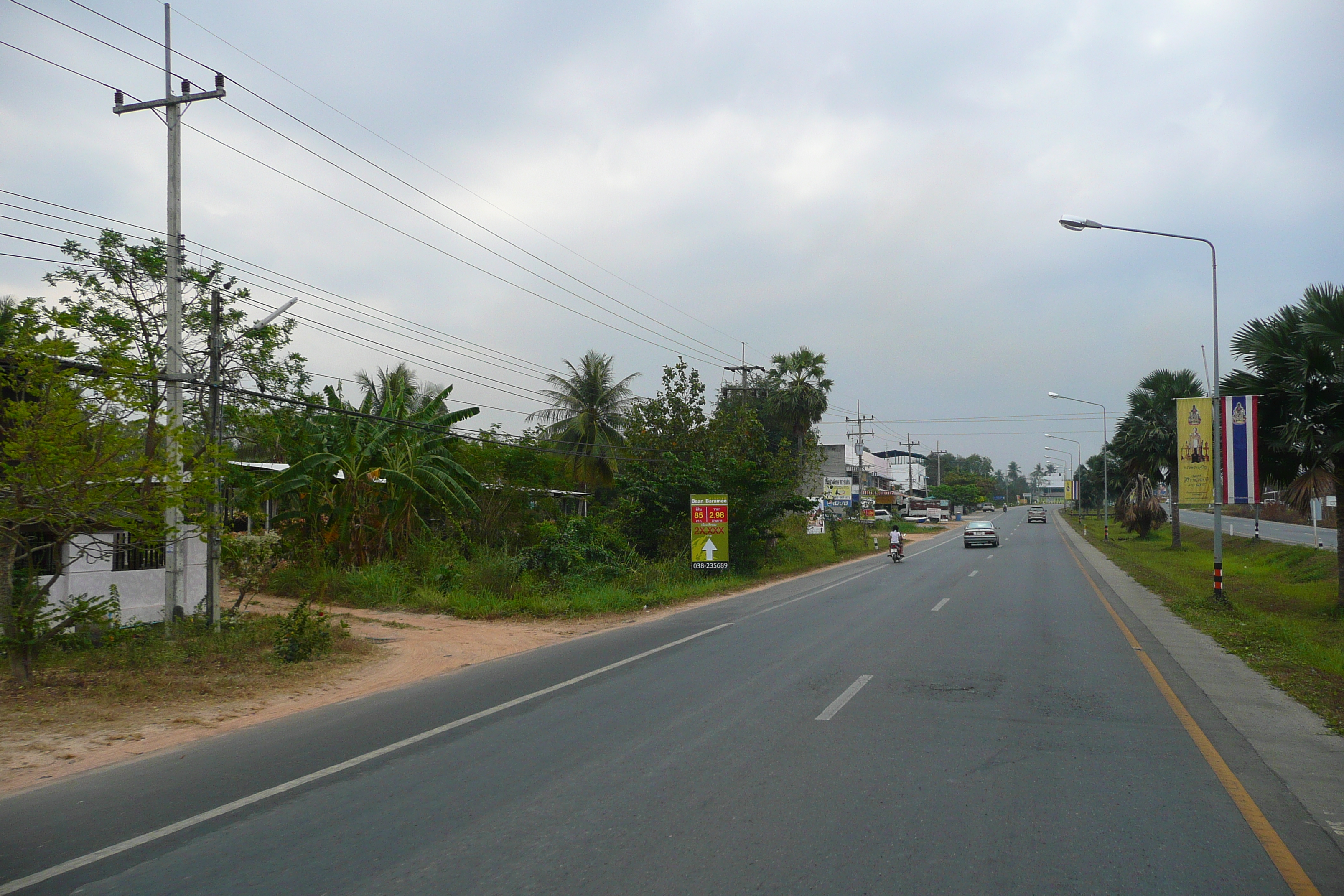 Picture Thailand Chonburi Sukhumvit road 2008-01 23 - Center Sukhumvit road