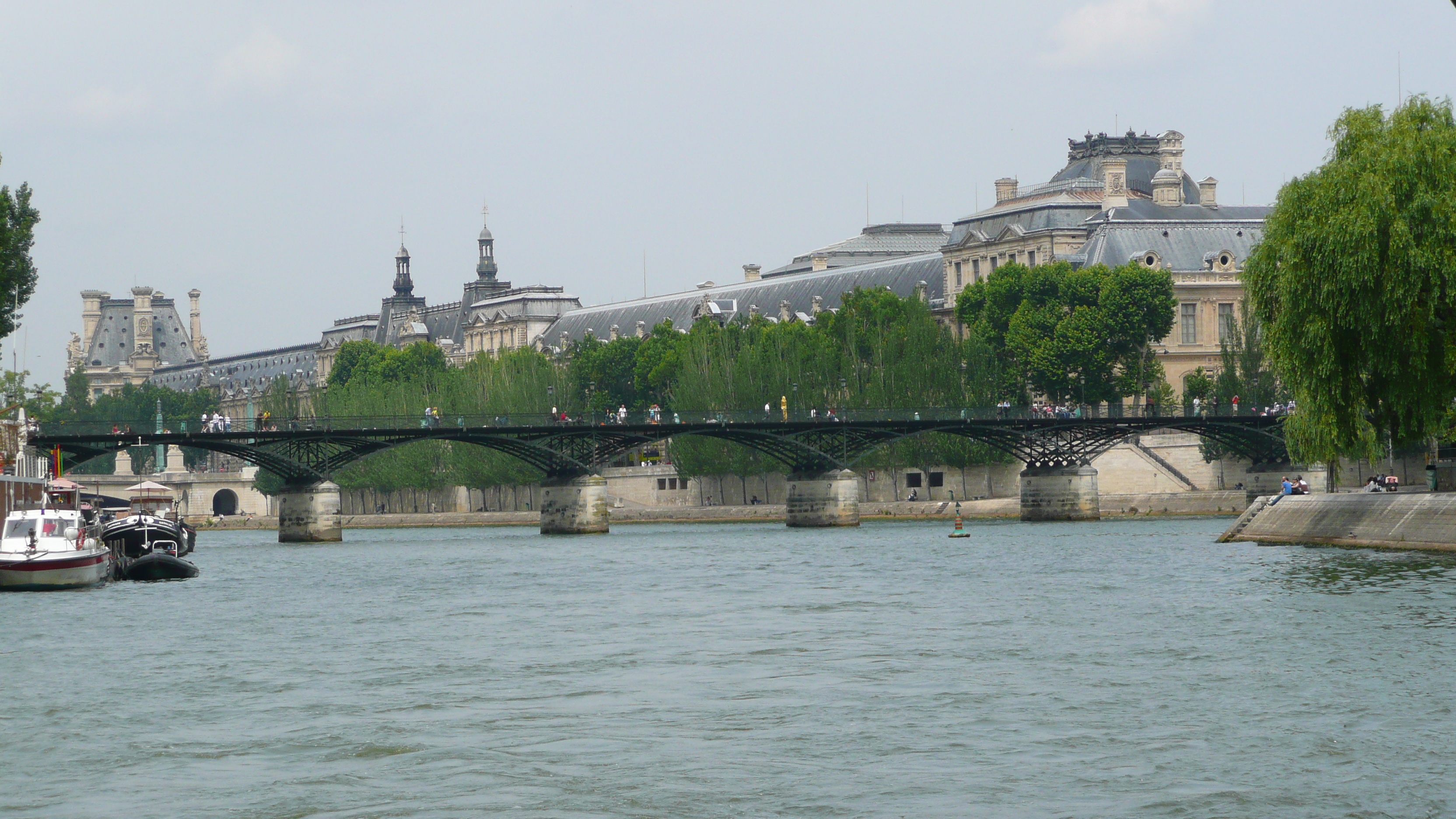 Picture France Paris Seine river 2007-06 12 - Center Seine river