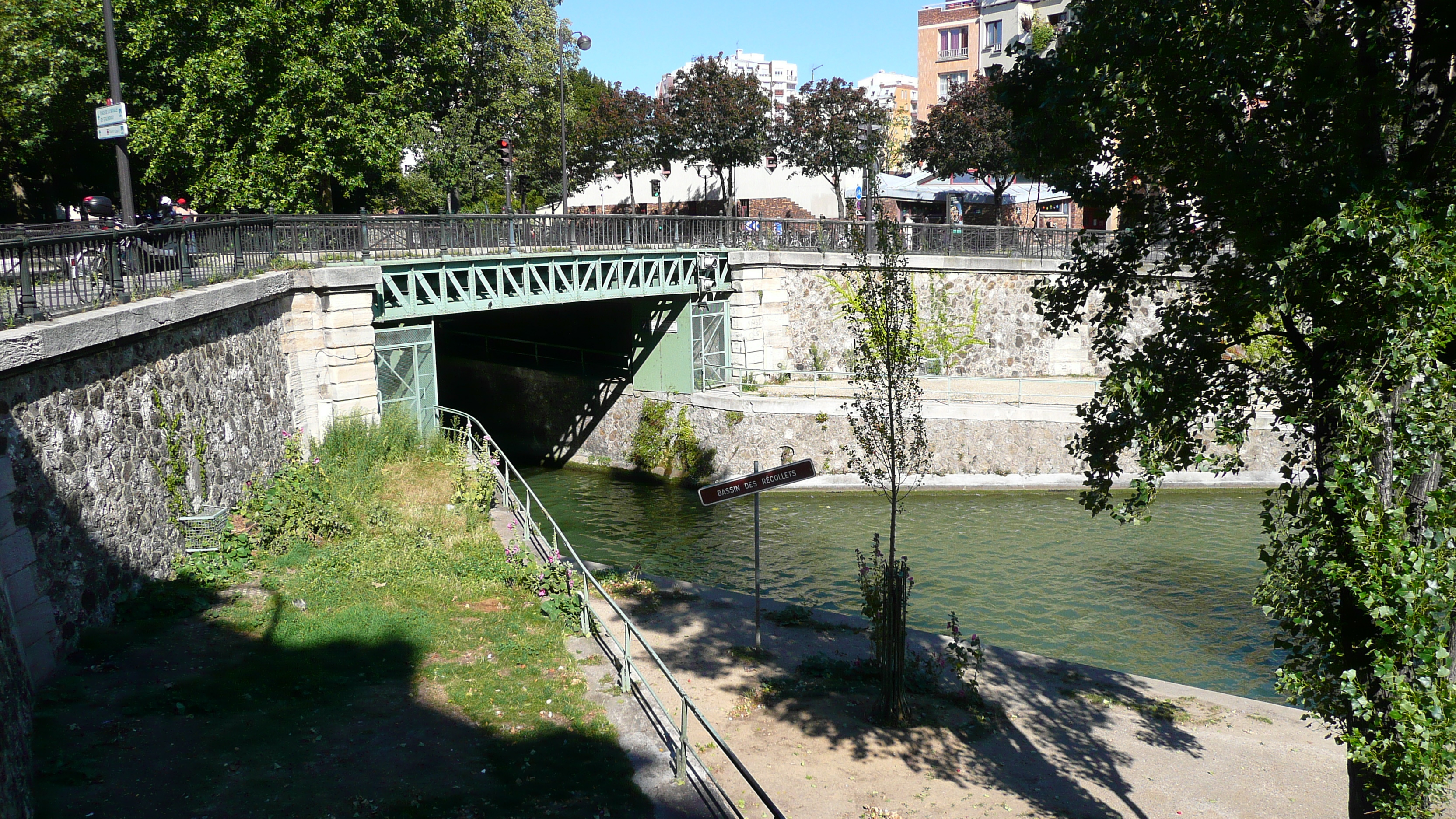 Picture France Paris Canal St Martin 2007-08 90 - Tours Canal St Martin