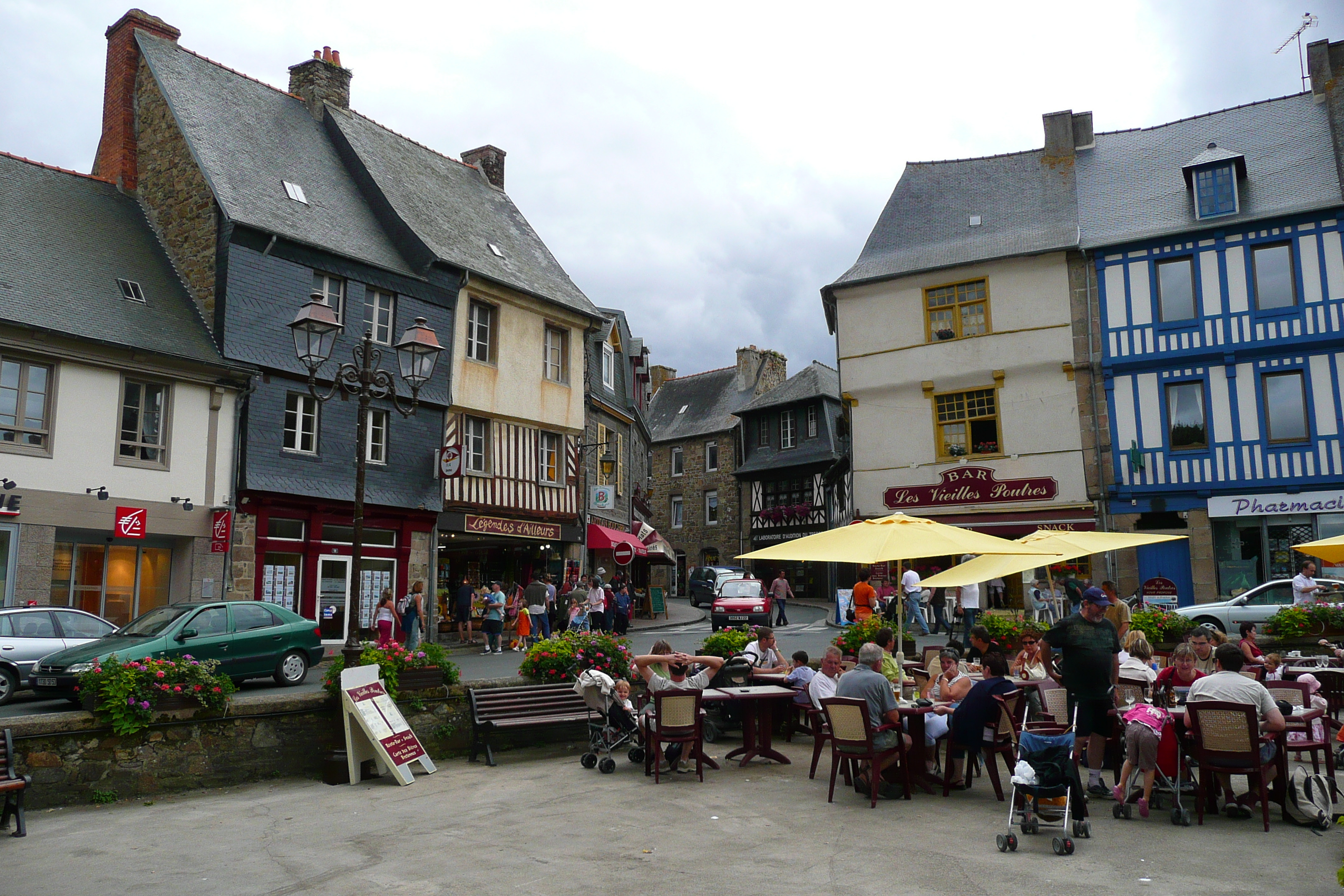 Picture France Treguier 2007-08 28 - Tour Treguier