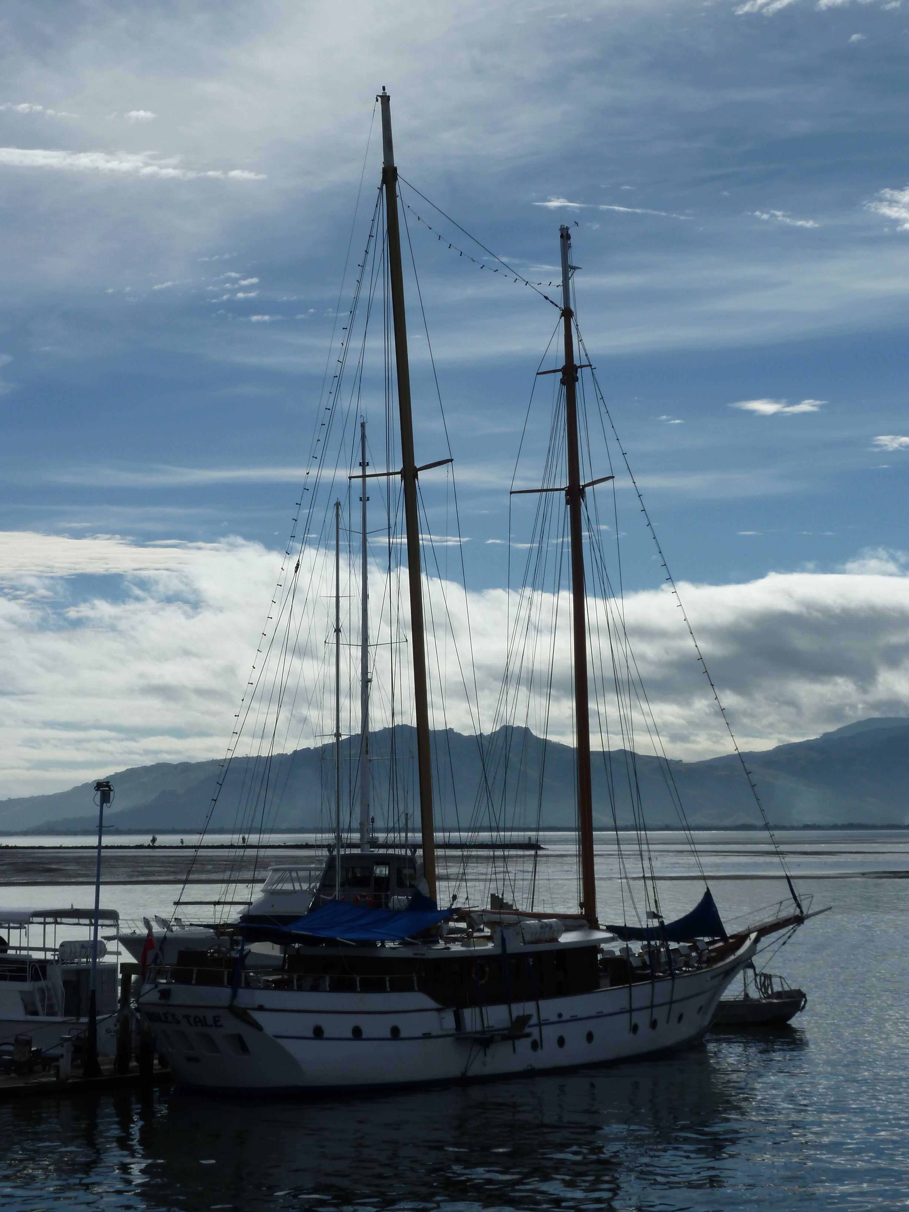 Picture Fiji Port Denarau 2010-05 20 - Discovery Port Denarau