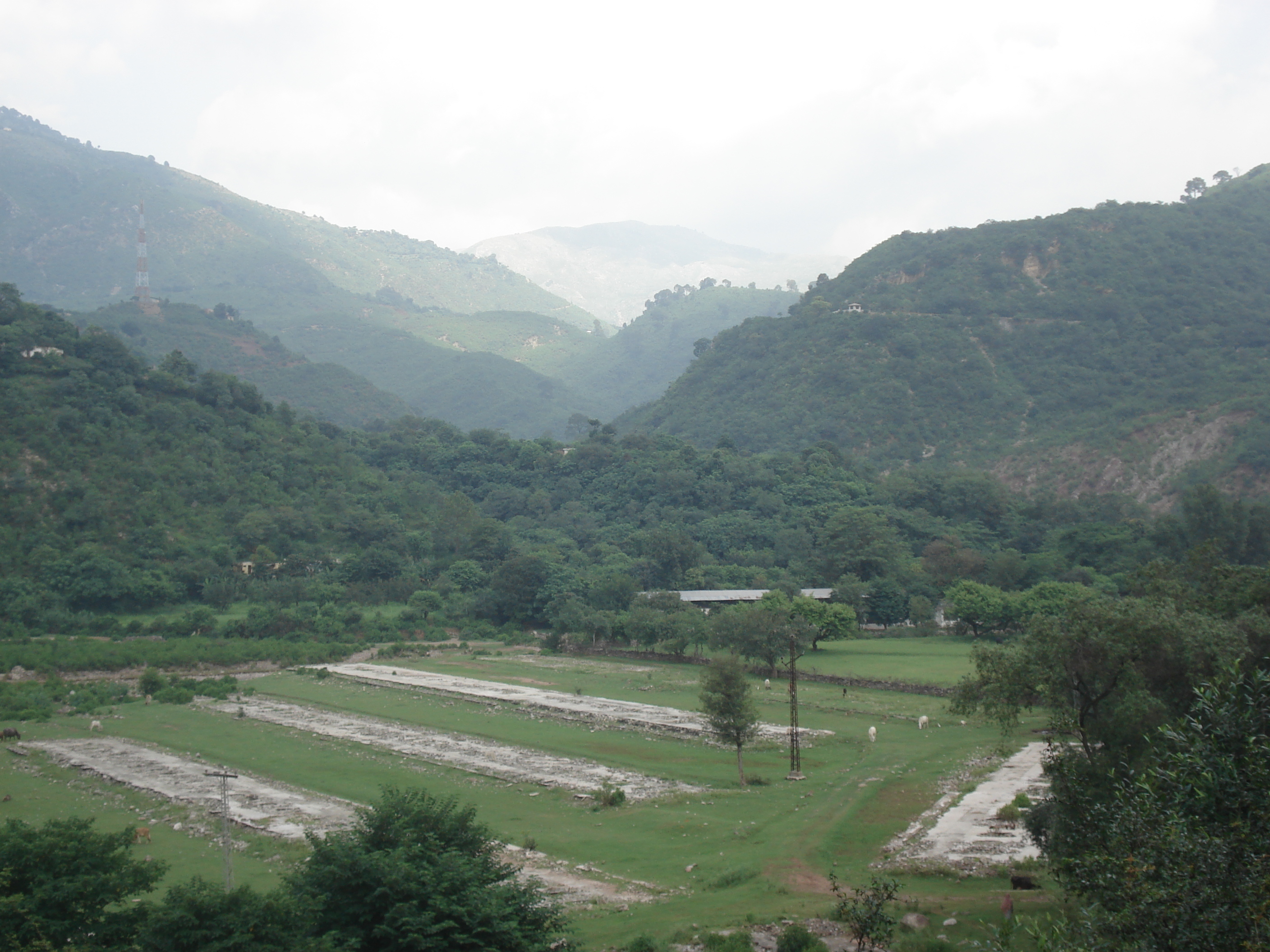 Picture Pakistan Islamabad to Murree road 2006-08 55 - Tours Islamabad to Murree road