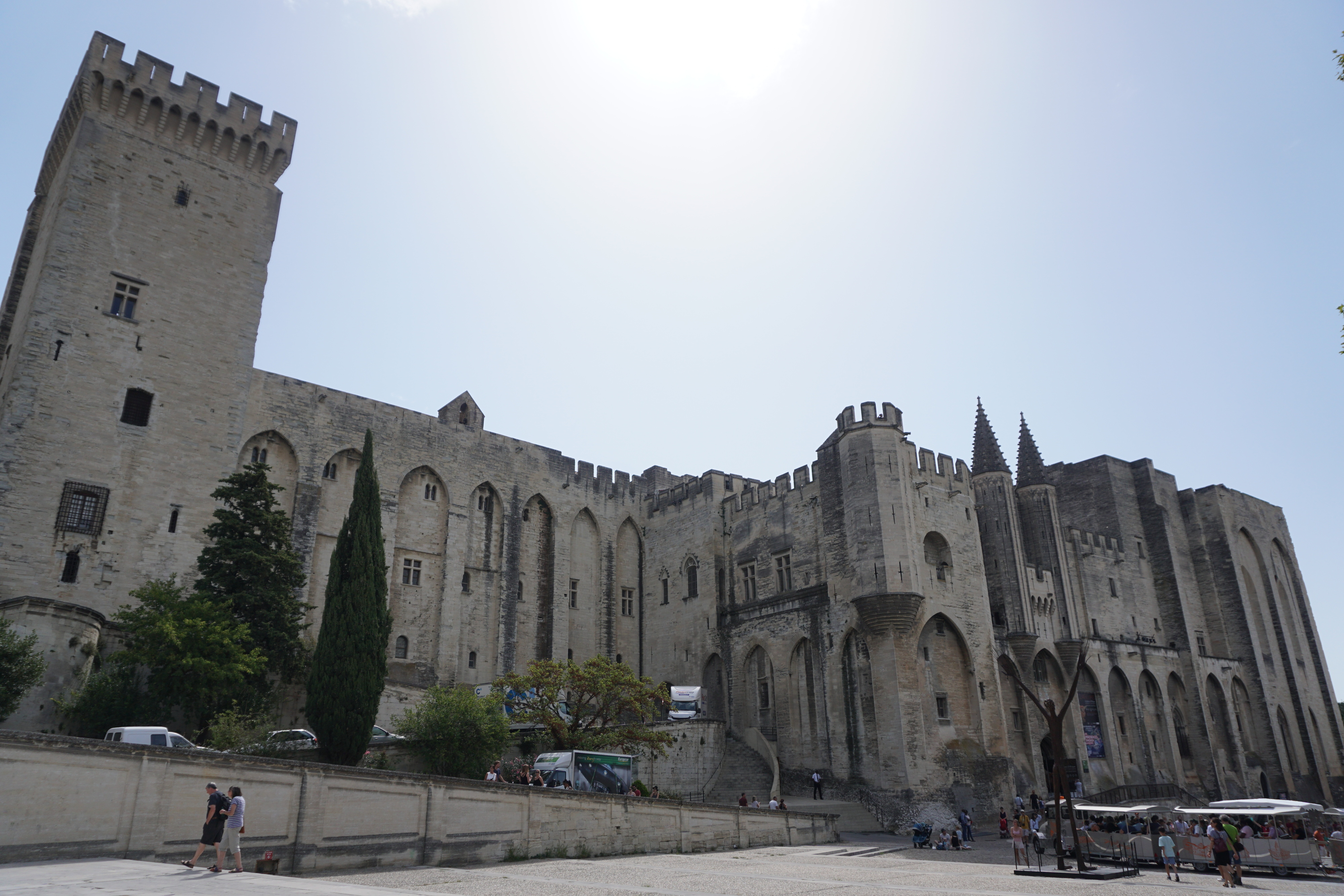 Picture France Avignon 2017-08 1 - Tours Avignon