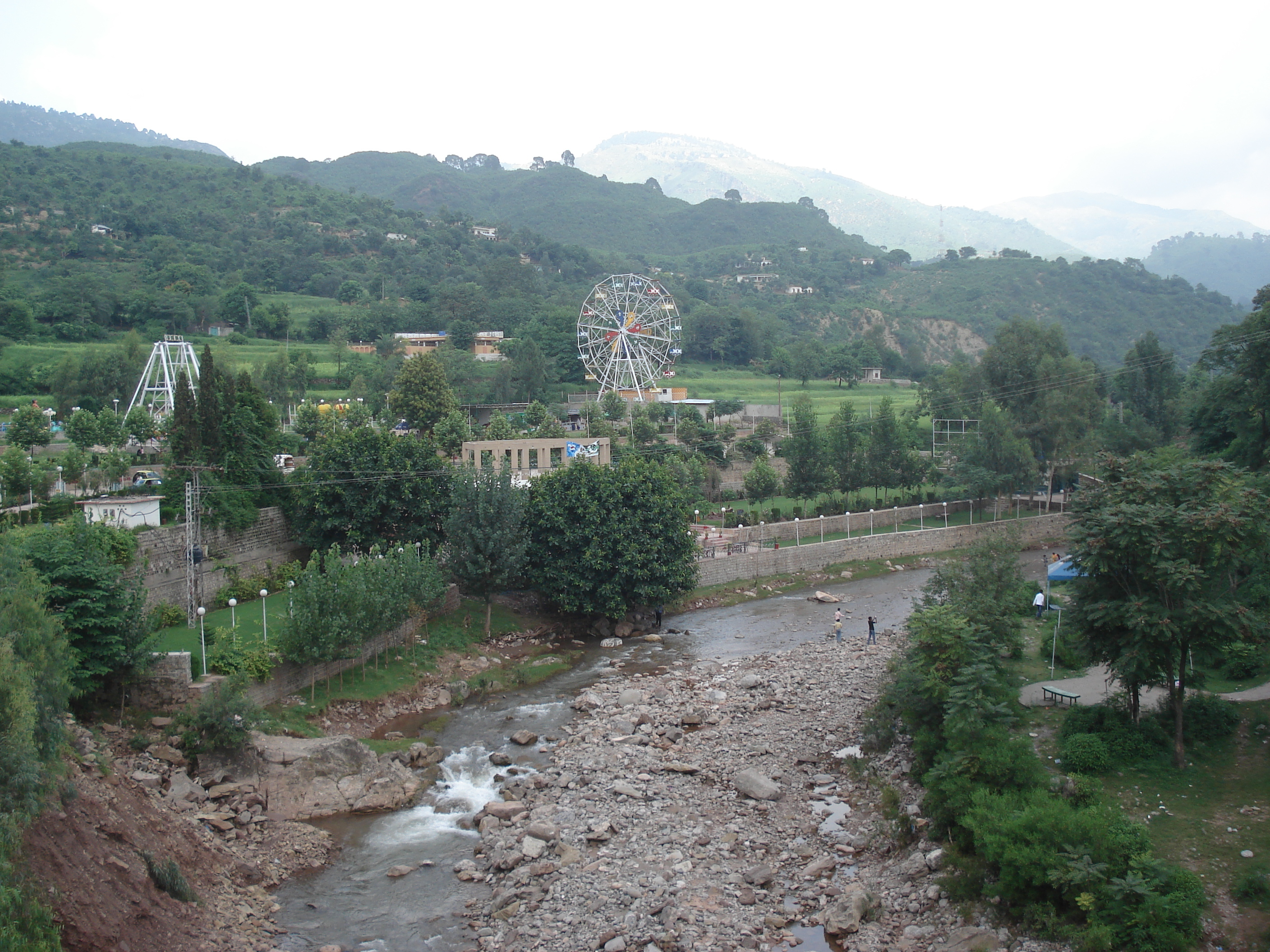 Picture Pakistan Islamabad to Murree road 2006-08 62 - Tours Islamabad to Murree road